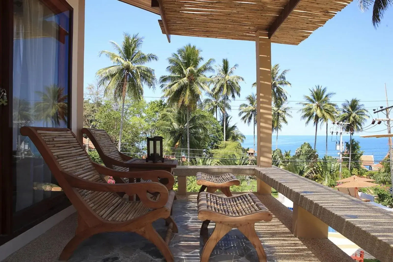 King Bed Bungalow with Pool View in Khanom Hill Resort King Bed Bungalow with Pool View in Khanom Hill Resort