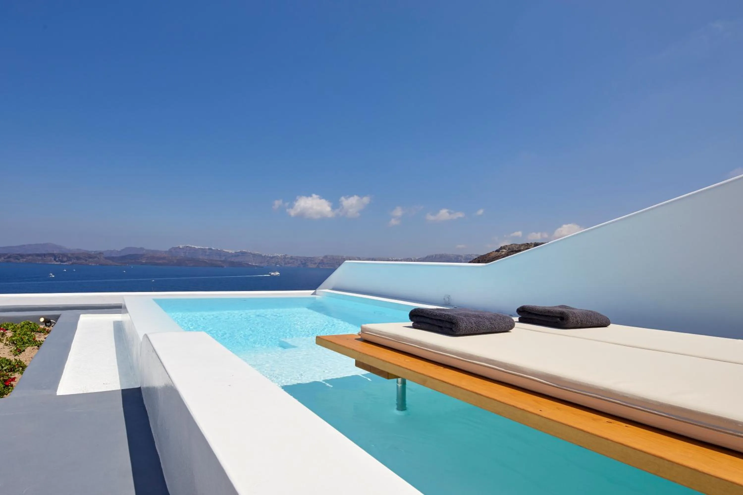 Sea view in Phos The Boutique