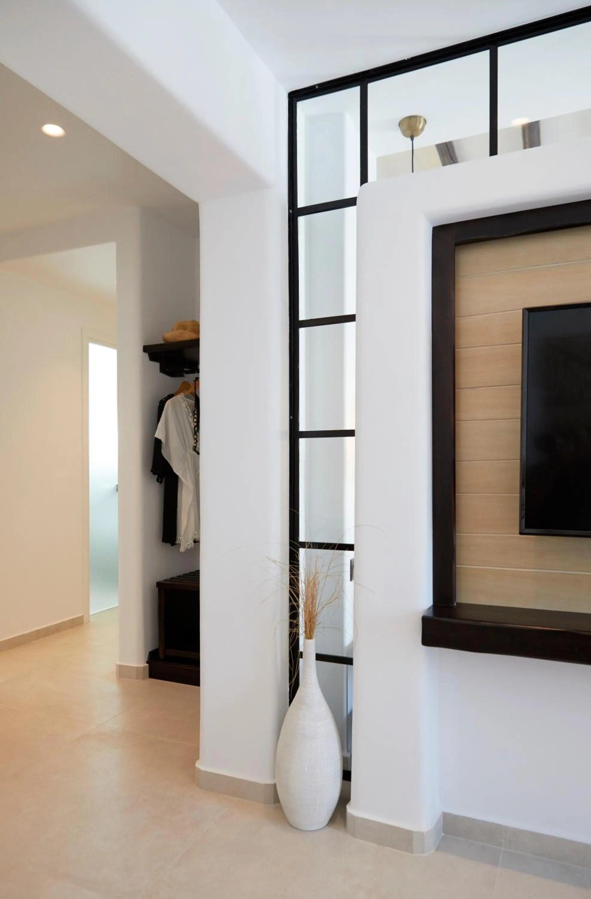 Decorative detail in Phos The Boutique