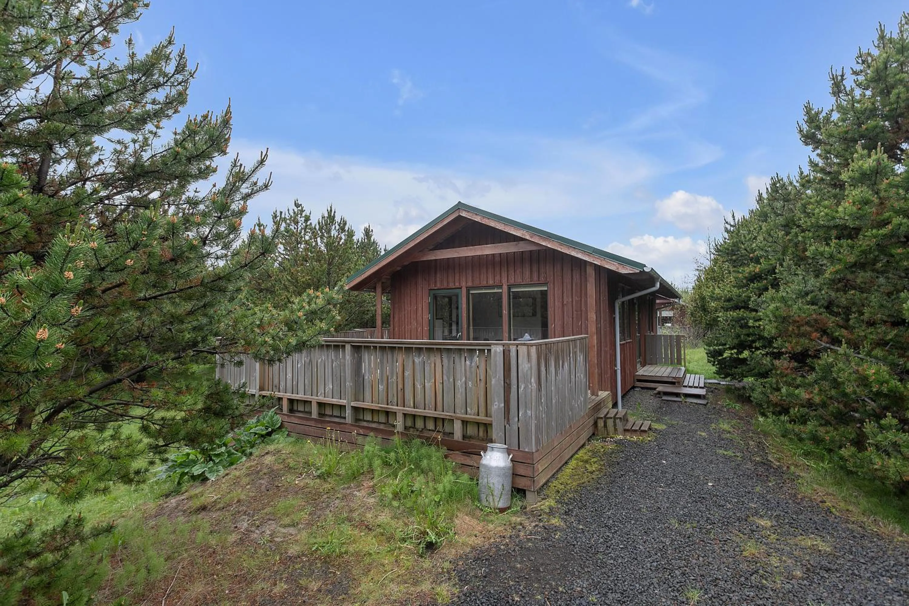 Property building in Gesthus Selfoss