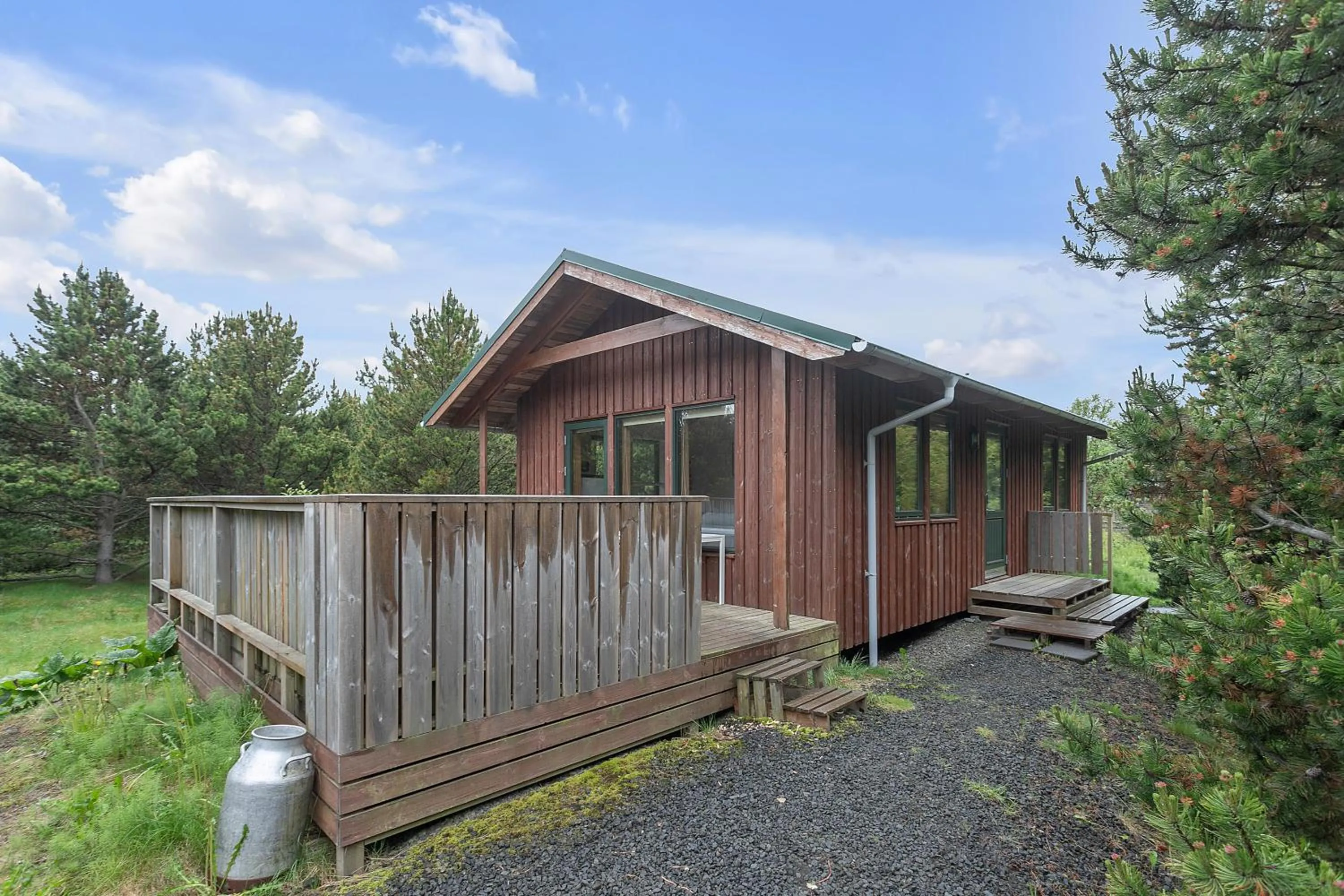 Property building in Gesthus Selfoss