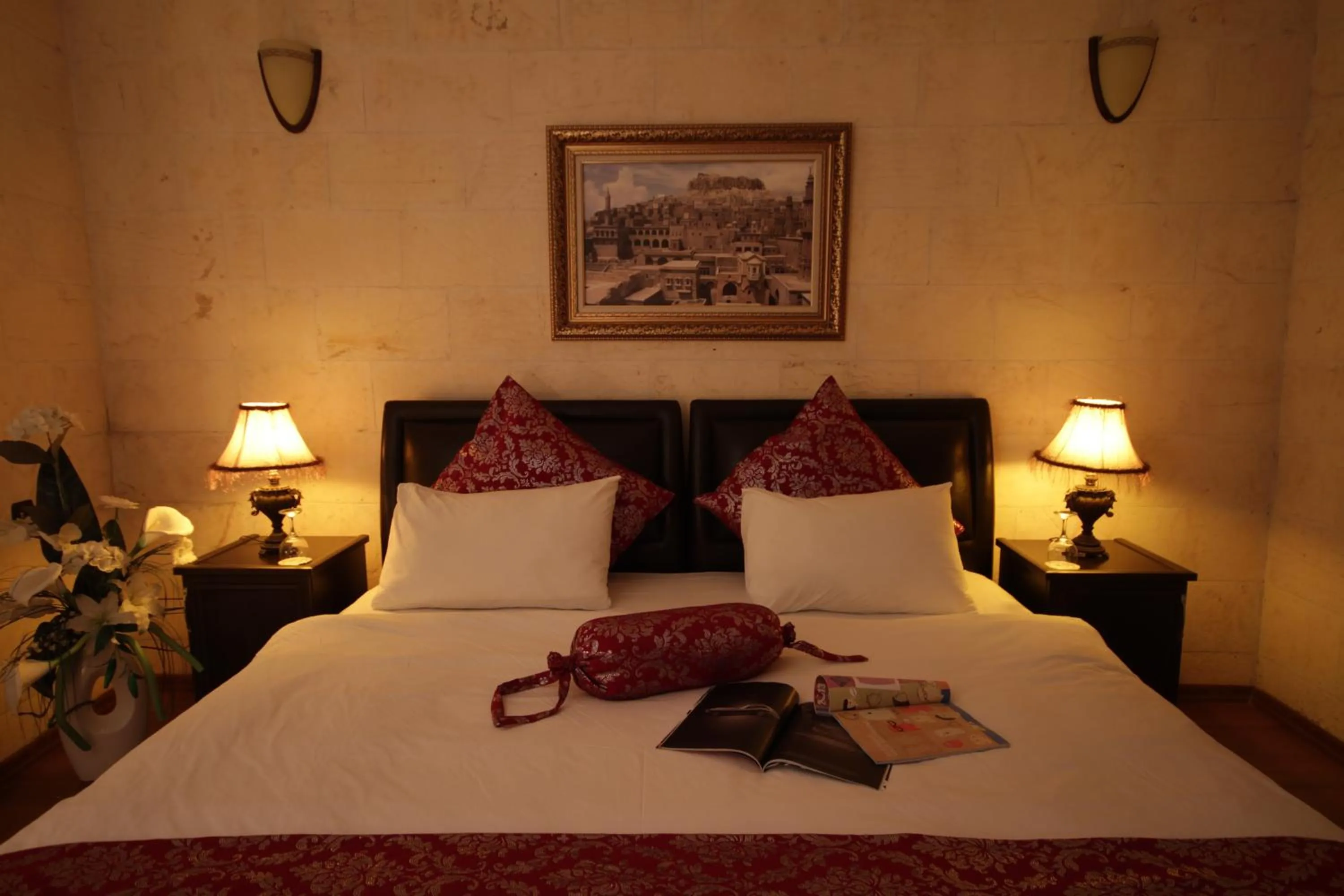 Photo of the whole room, Bed in Zinciriye Hotel