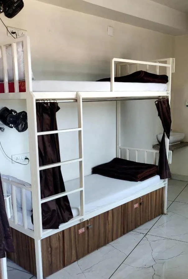 bunk bed, Bed in Hotel Milan