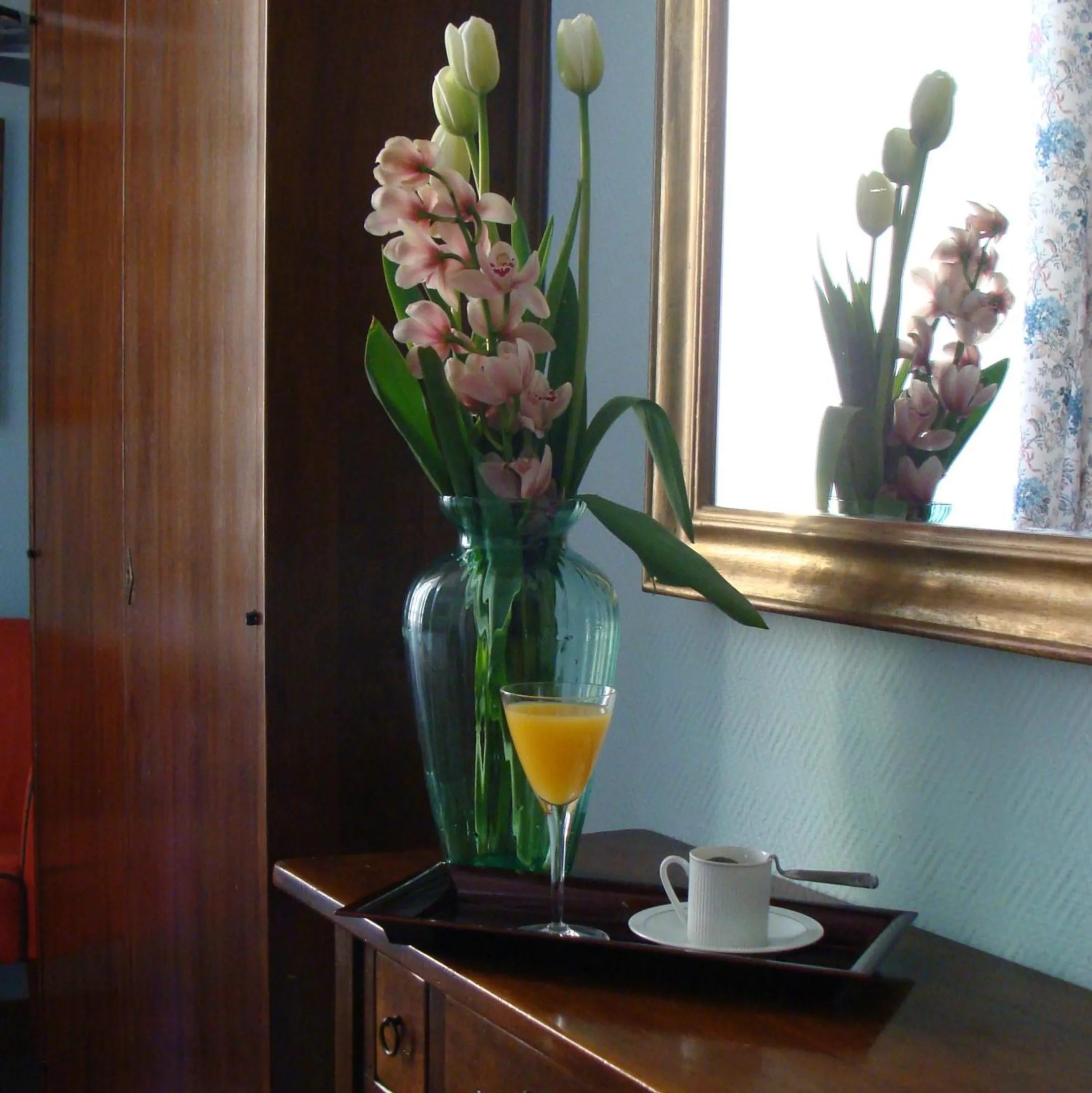 Decorative detail in Soggiorno Michelangelo