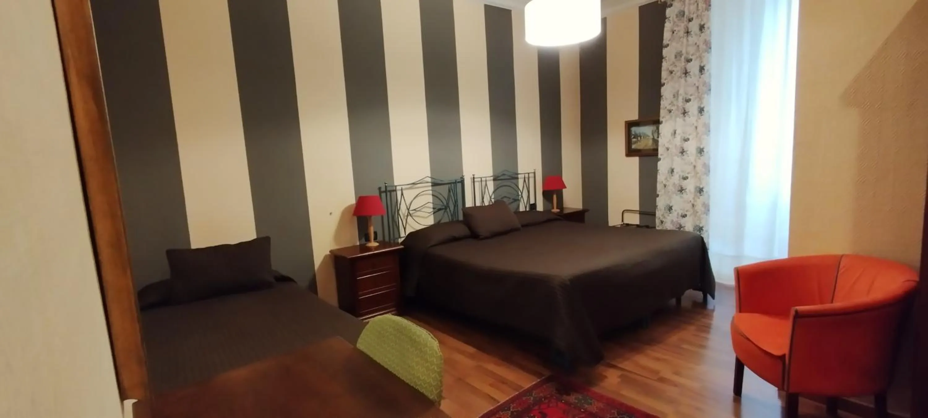 Bedroom, Bed in Soggiorno Michelangelo