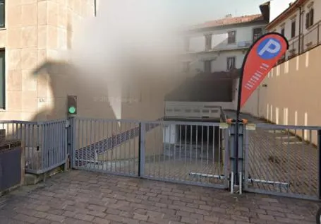 Parking in Soggiorno Michelangelo