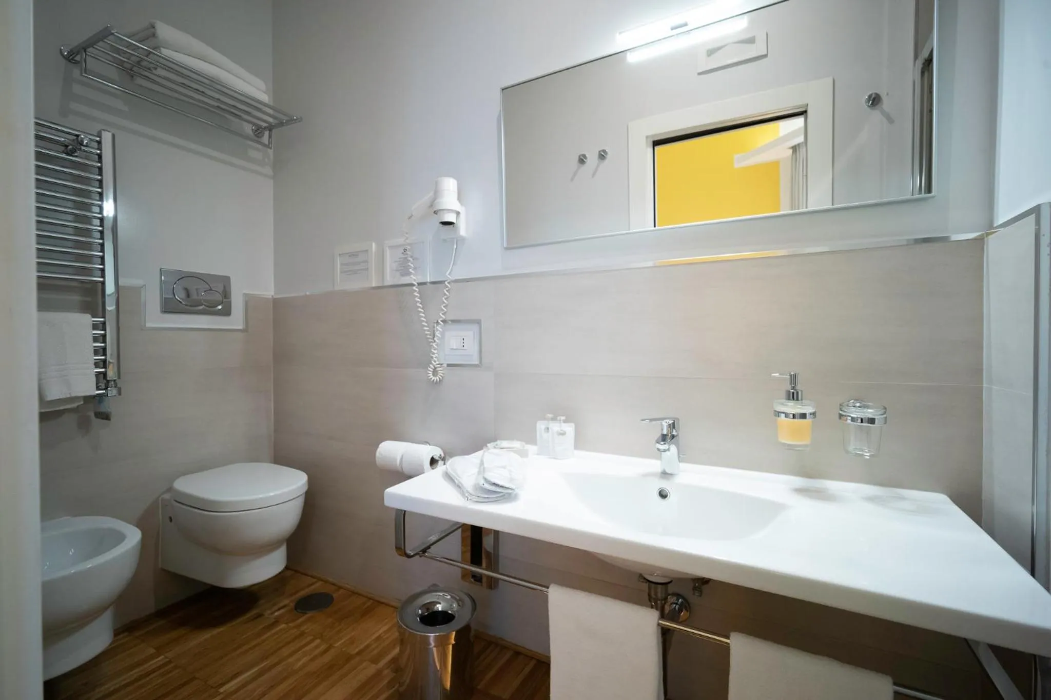 Bathroom in At Home Townhouse - Filiberto