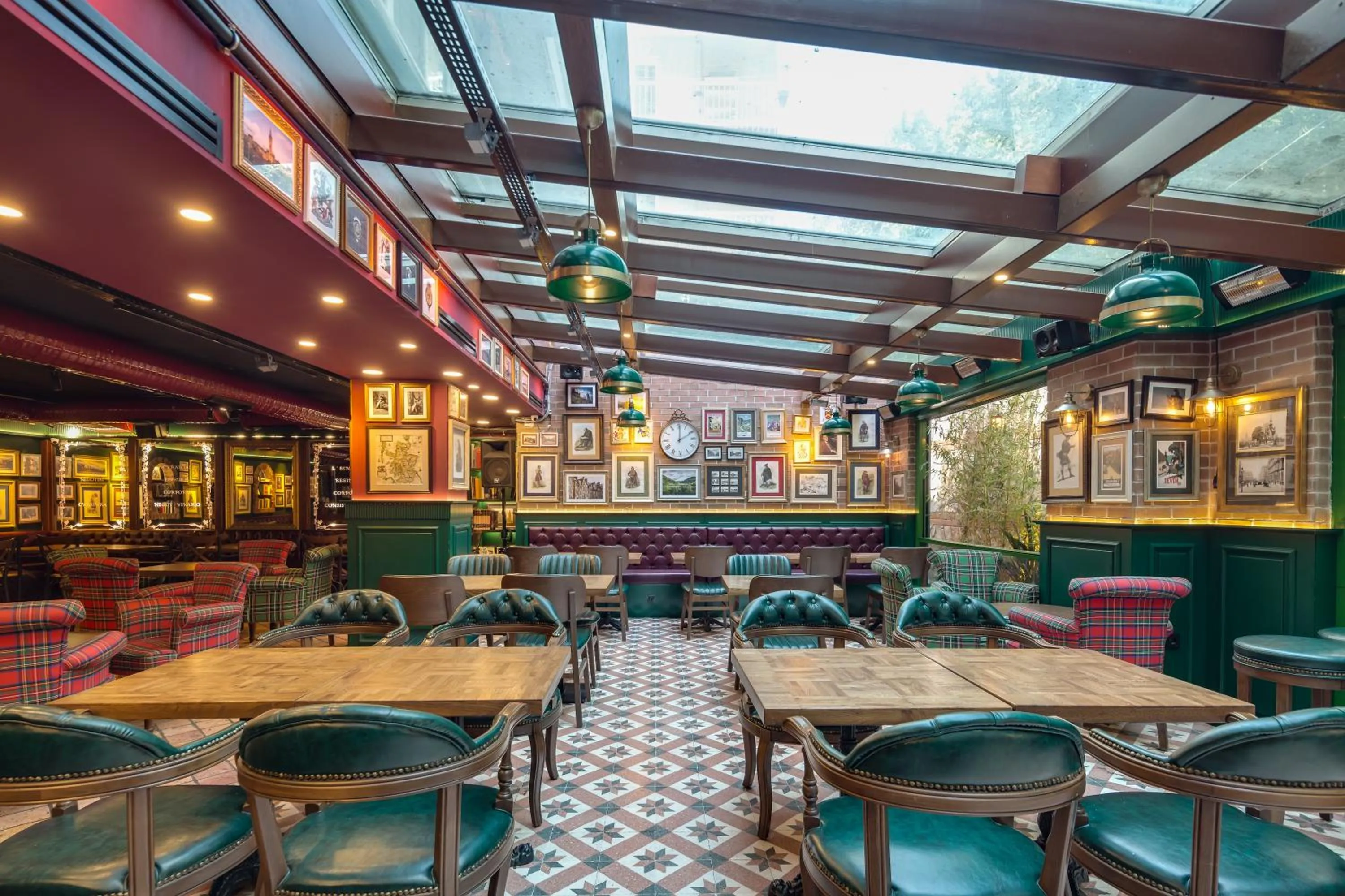 Restaurant/places to eat in Gordion Hotel - Special Class