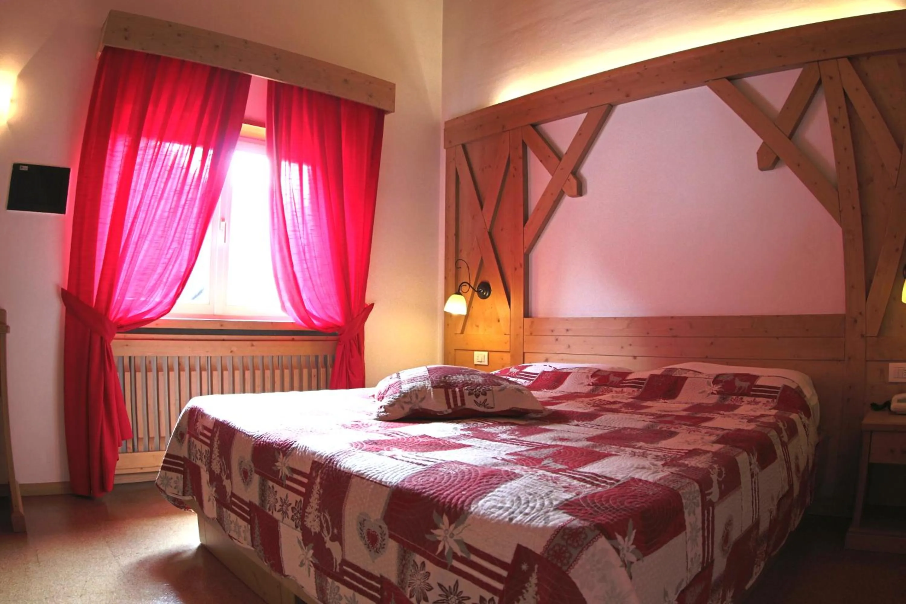 Photo of the whole room, Bed in Liz Hotel & Apartments