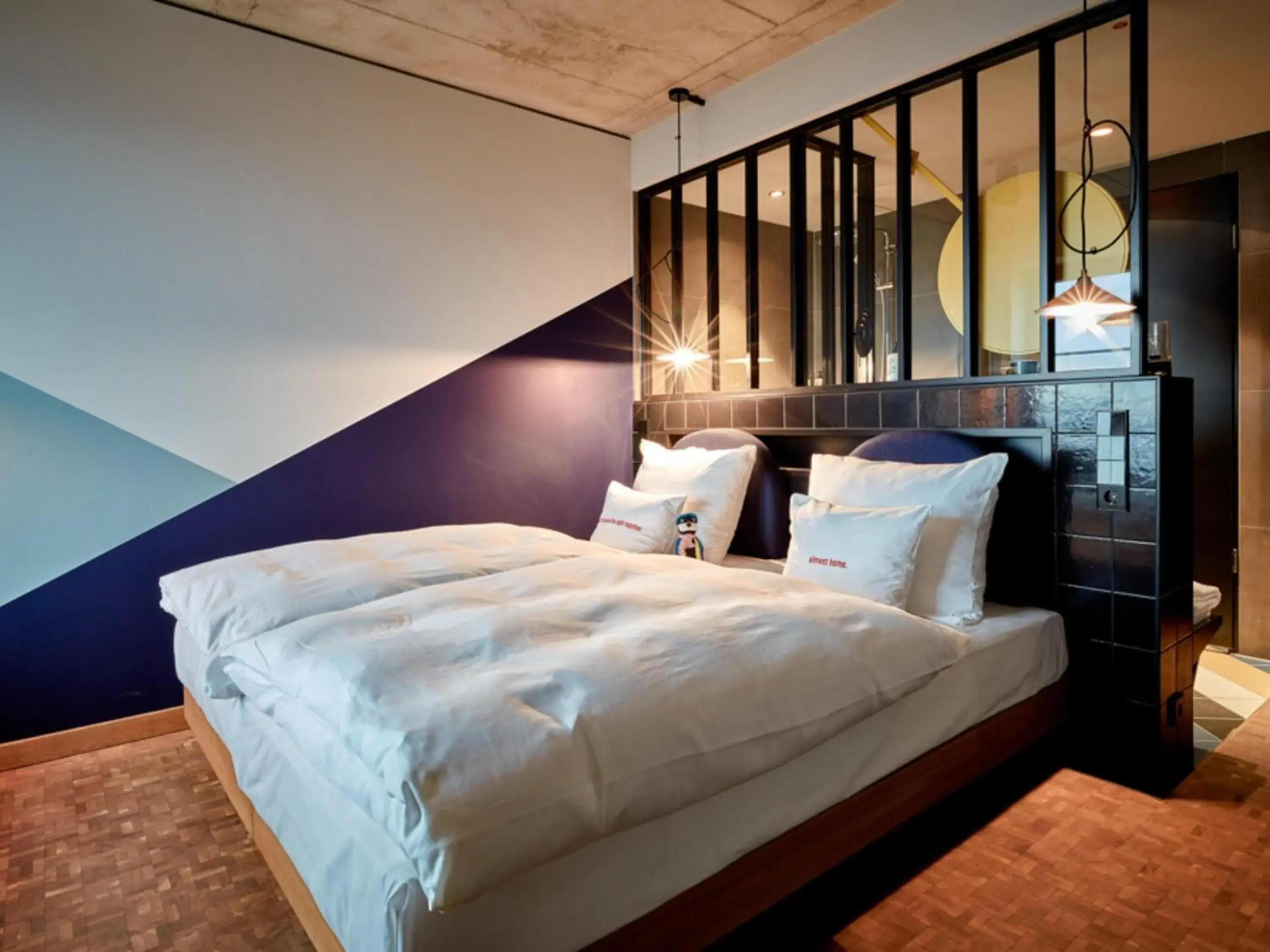 Medium Plus Room in 25hours Hotel Das Tour Medium Plus Room in 25hours Hotel Das Tour