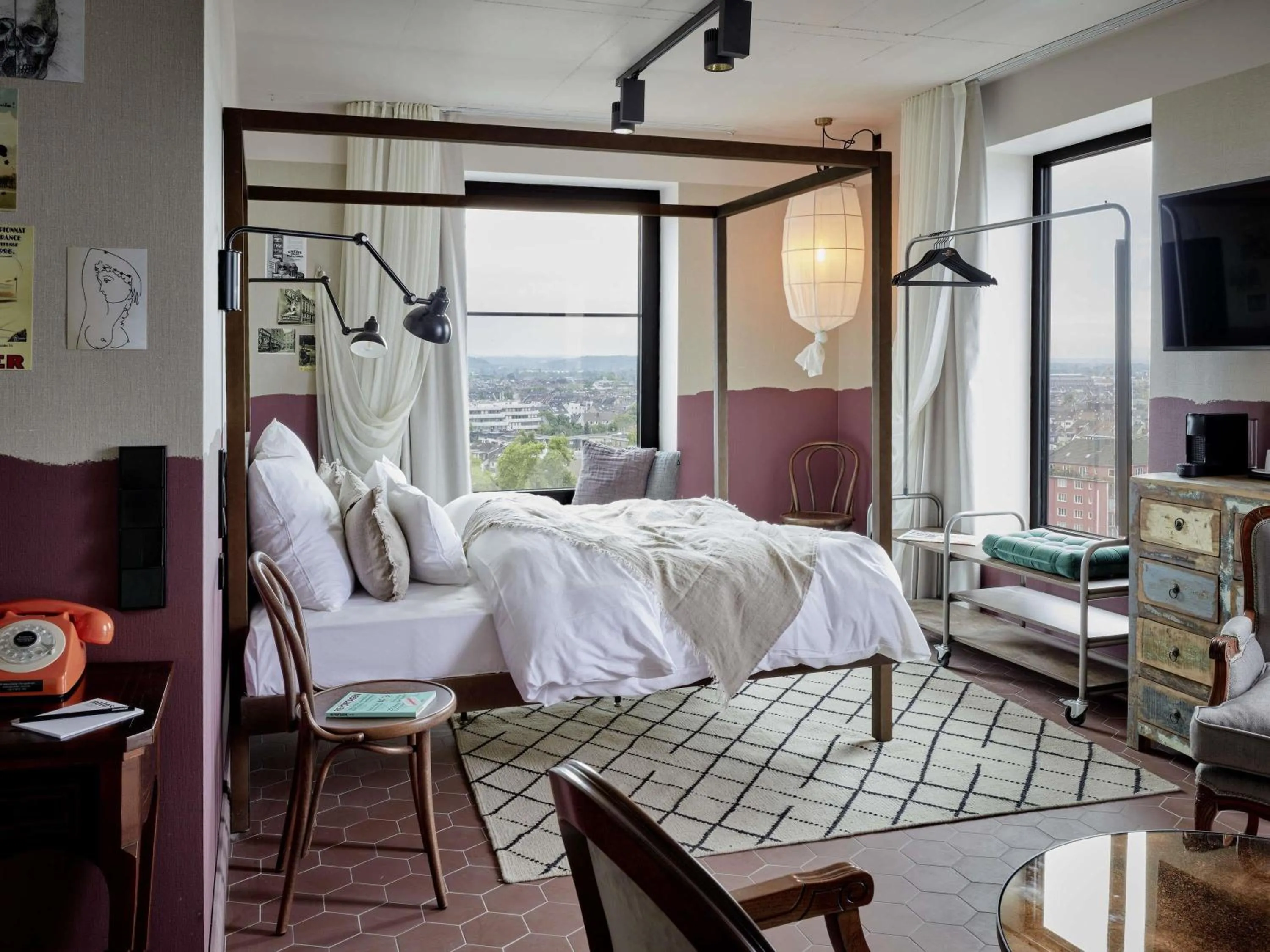 Medium Plus Room in 25hours Hotel Das Tour