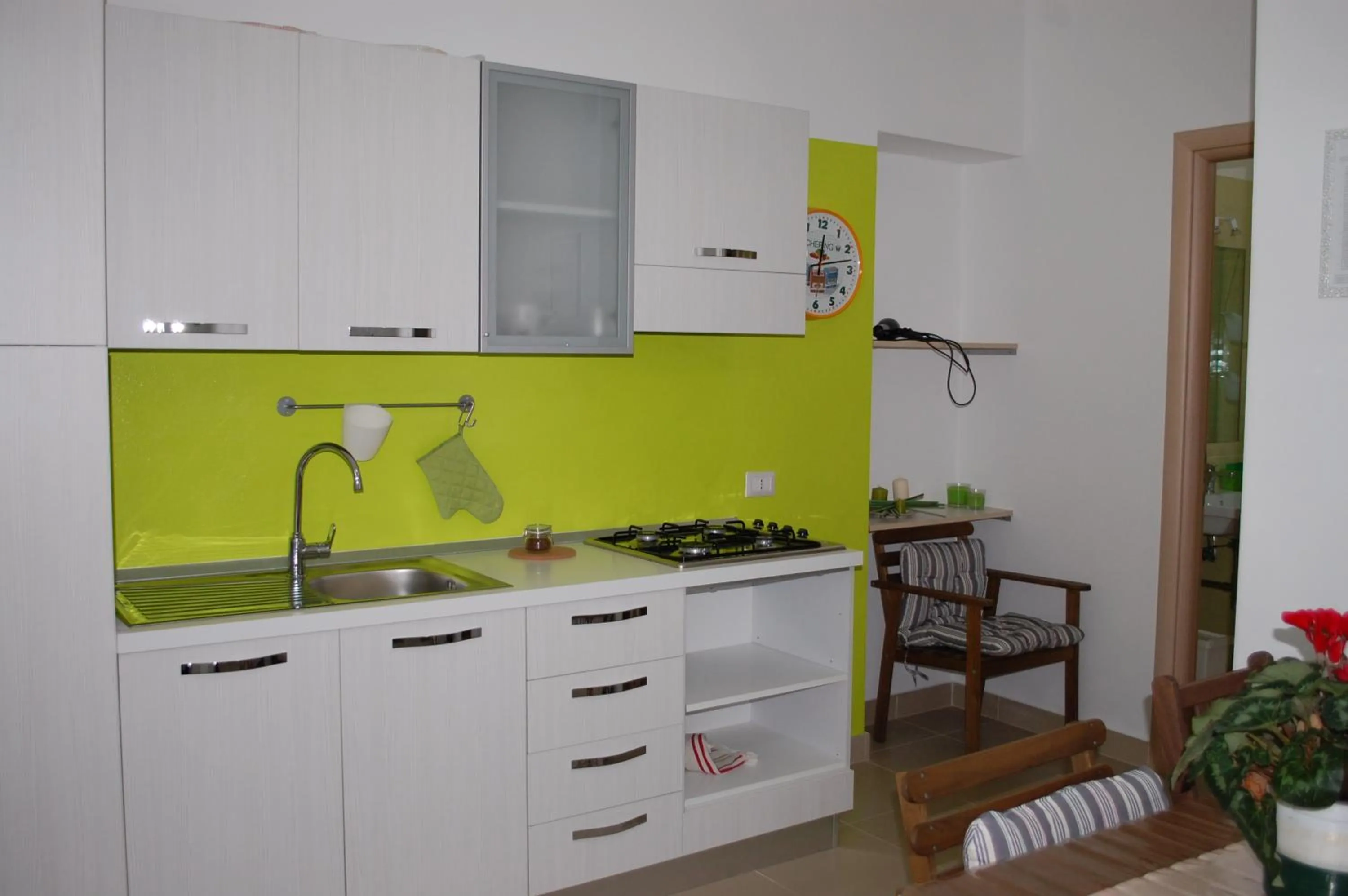 Kitchen or kitchenette in All'ombra del Carrubo - Metaponto