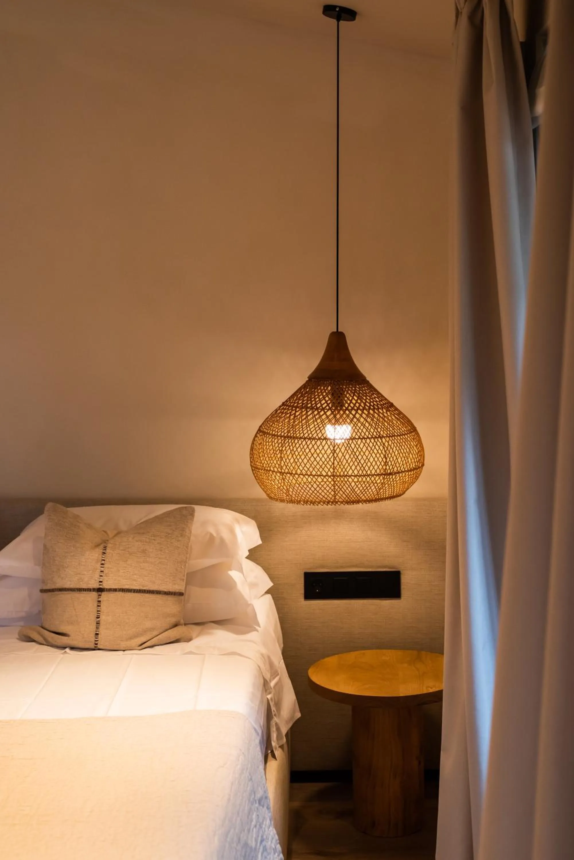 Bedroom, Bed in DOMA Portugal