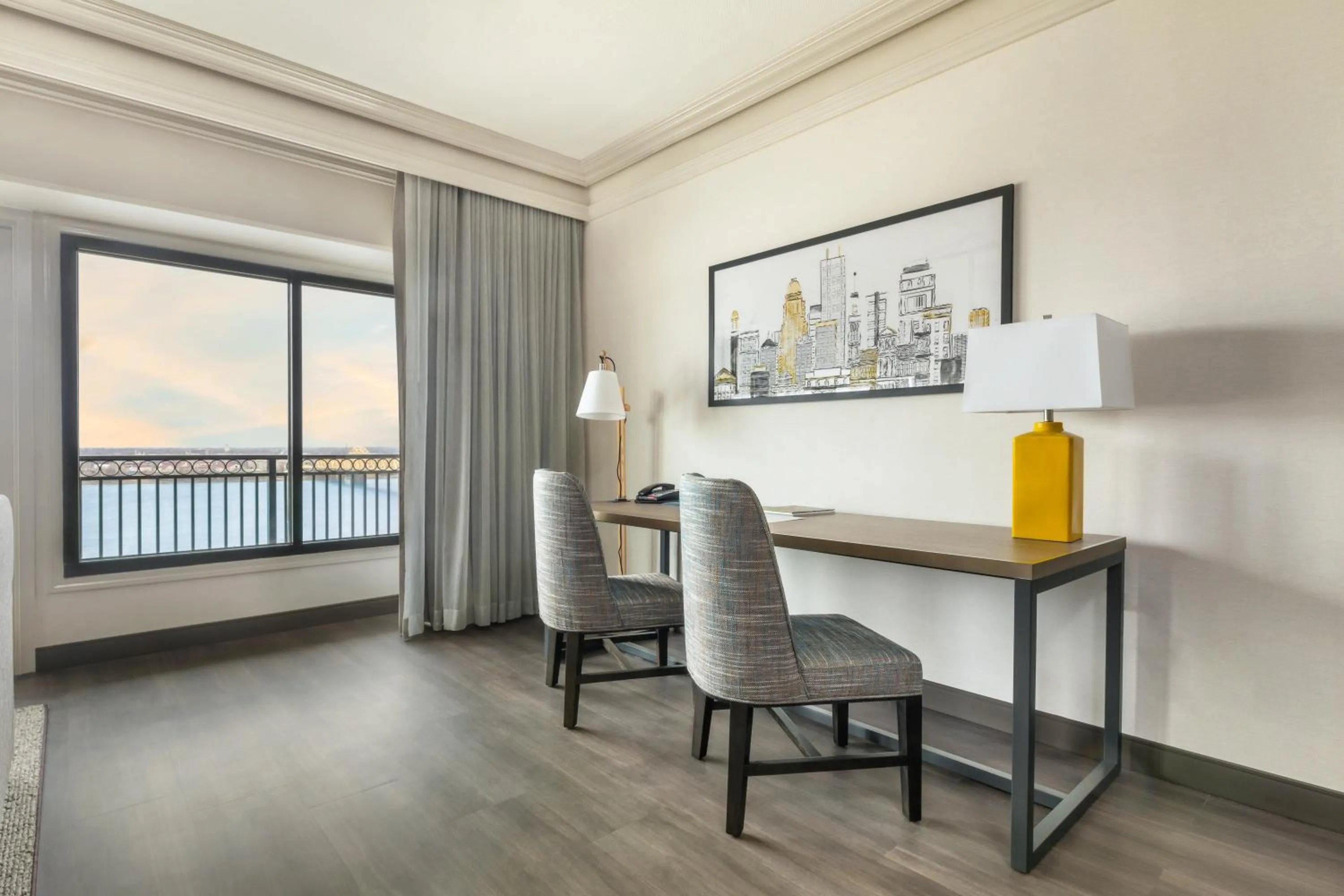 Bedroom in Galt House Hotel, A Trademark Collection Hotel