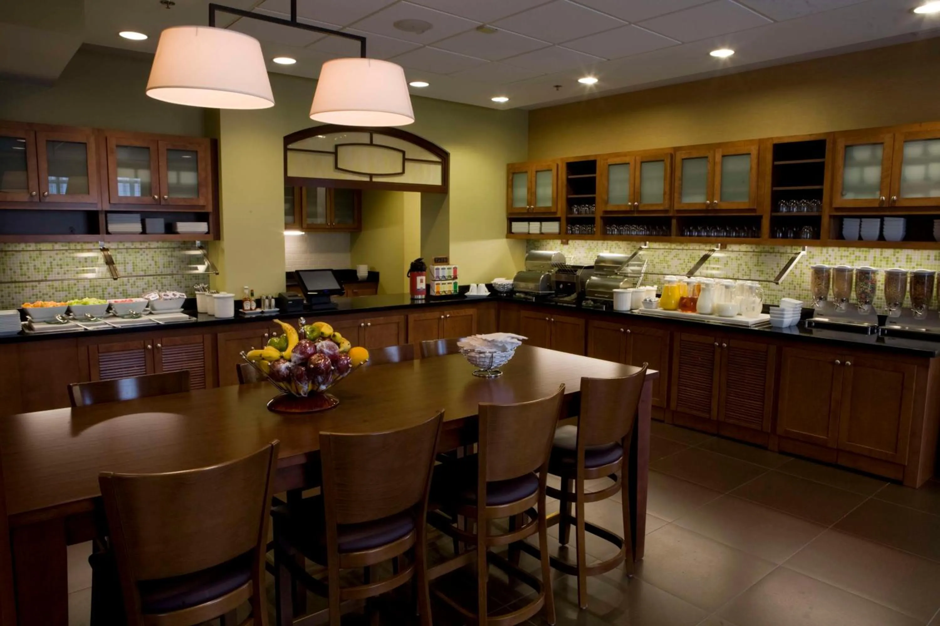 Restaurant/places to eat in Hyatt Place Grand Rapids South