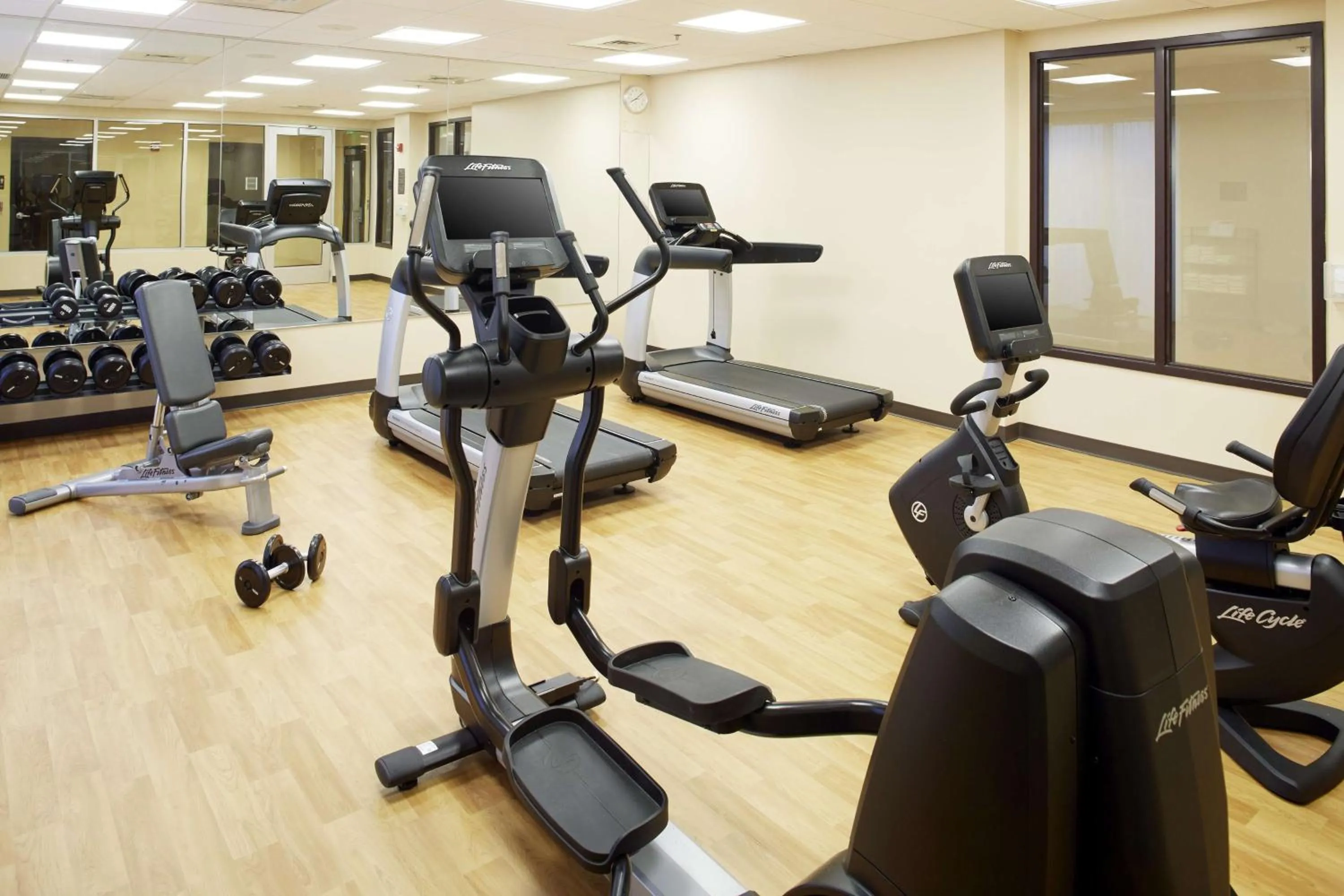 Fitness centre/facilities in Hyatt Place Grand Rapids South