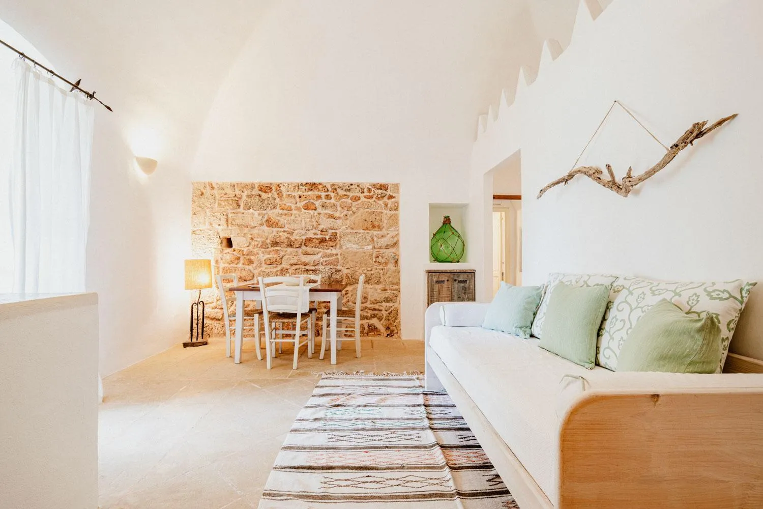 Living room, Bed in Masseria Li Foggi