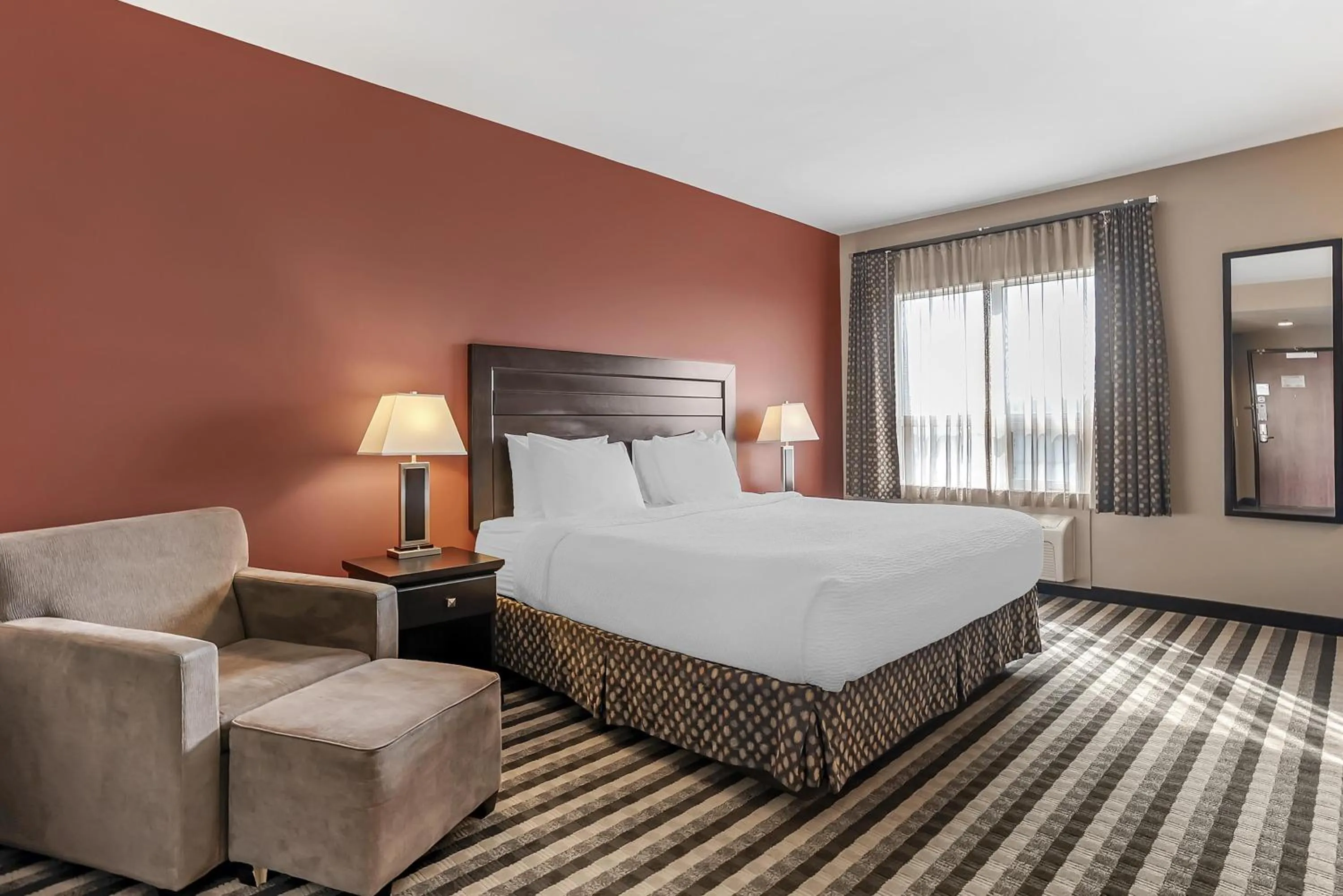 Bedroom, Bed in Best Western Blairmore