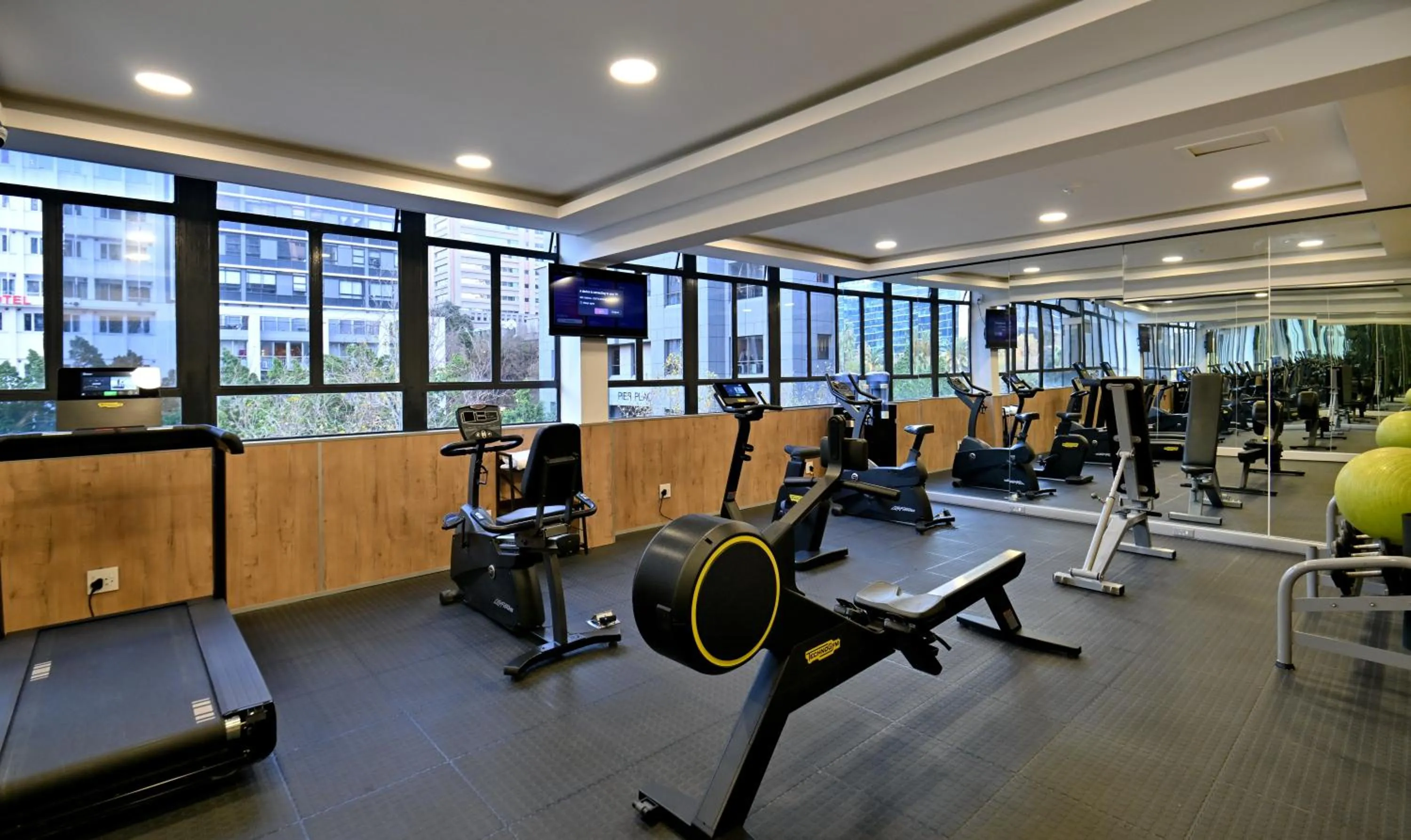 Fitness centre/facilities in The Capetonian - Halal