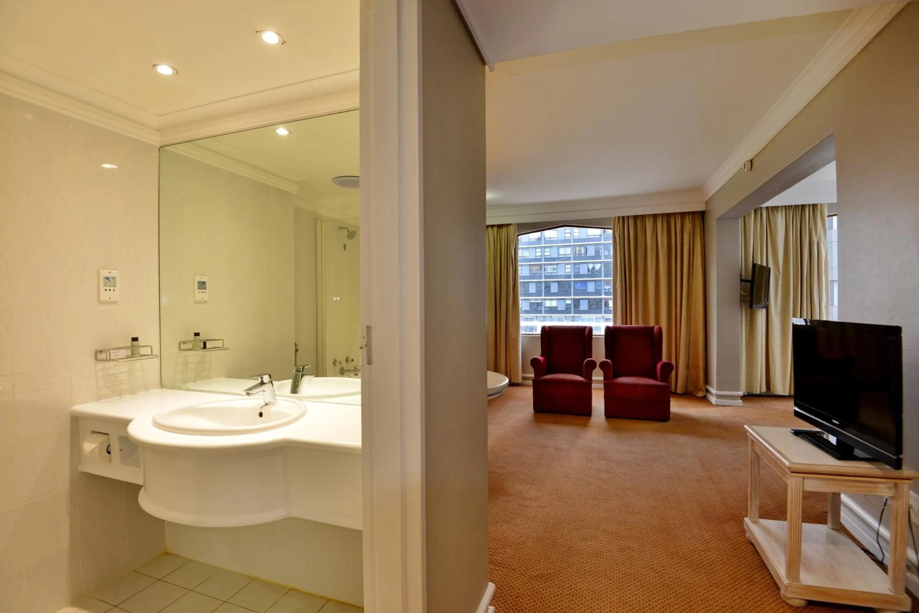 Living room in The Capetonian - Halal