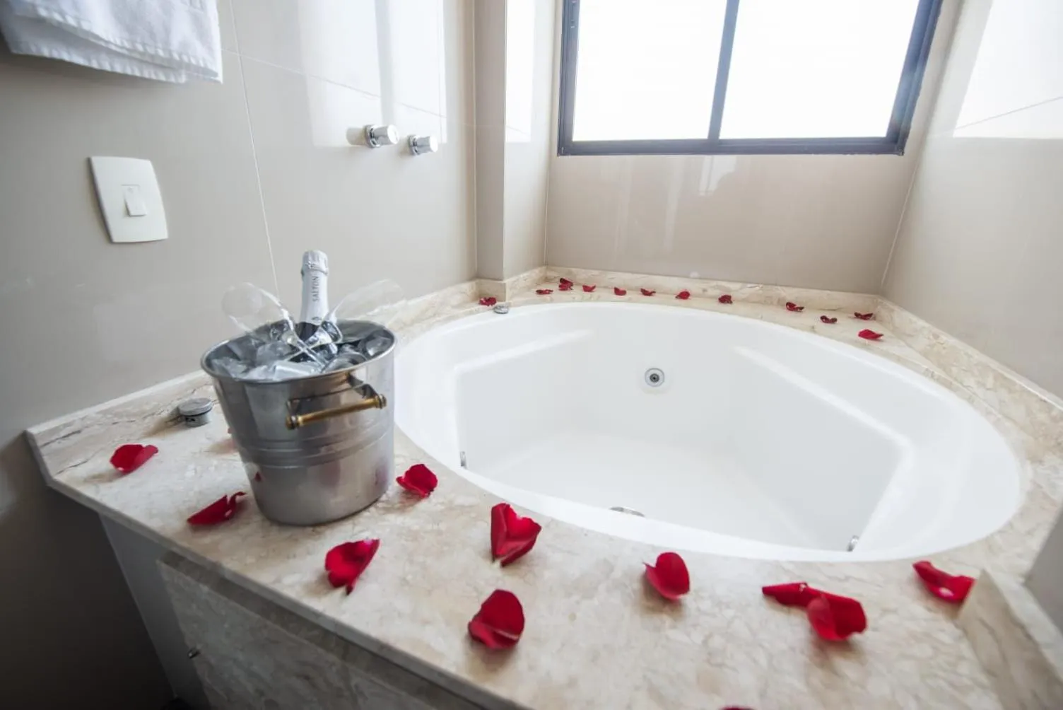 Hot Tub in Olavo Bilac Hotel