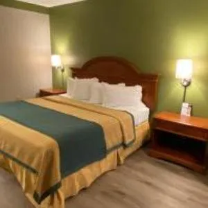 Bed in Cabarrus Inn