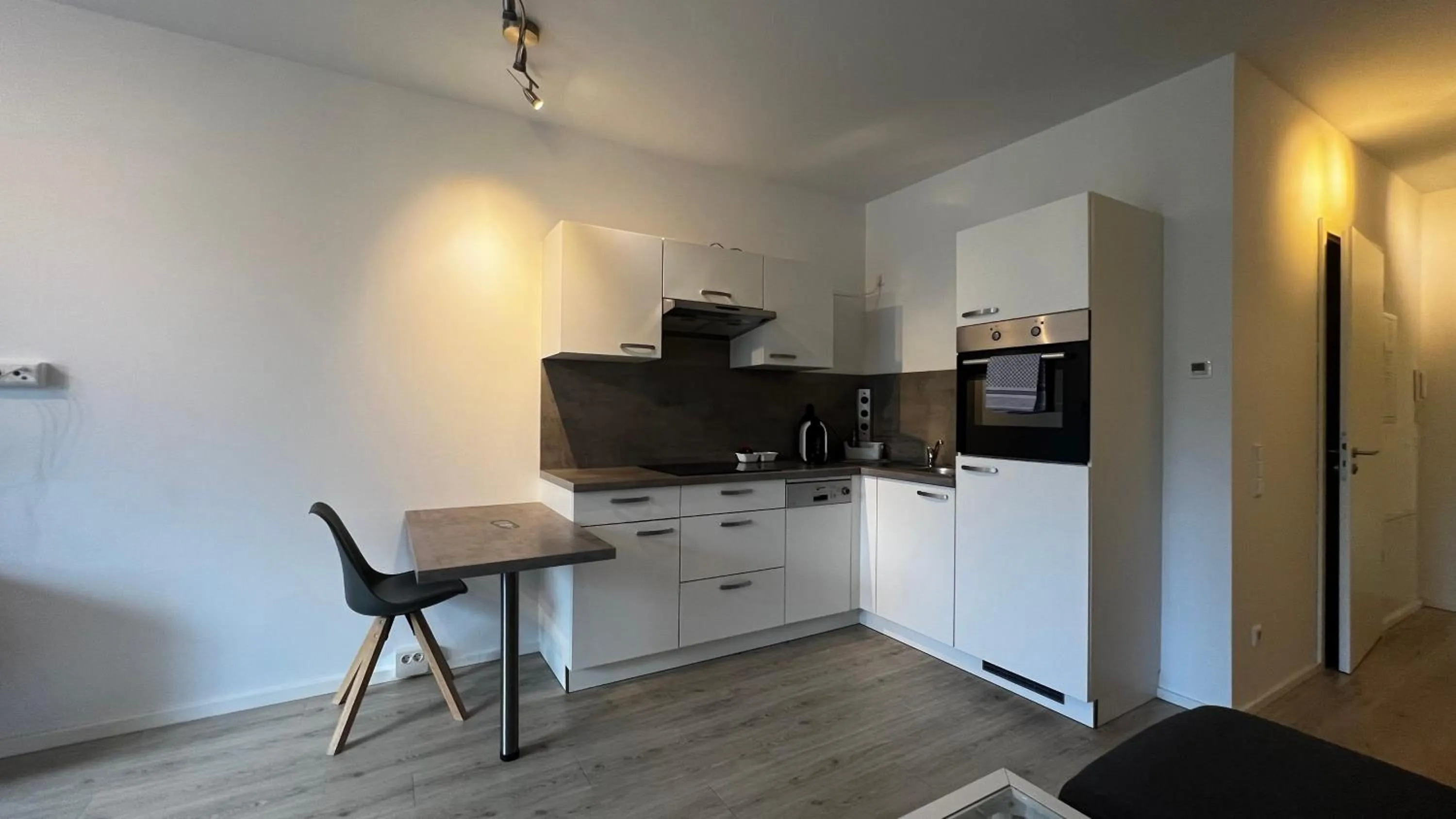 Kitchen or kitchenette in Blue Riverside Apartments