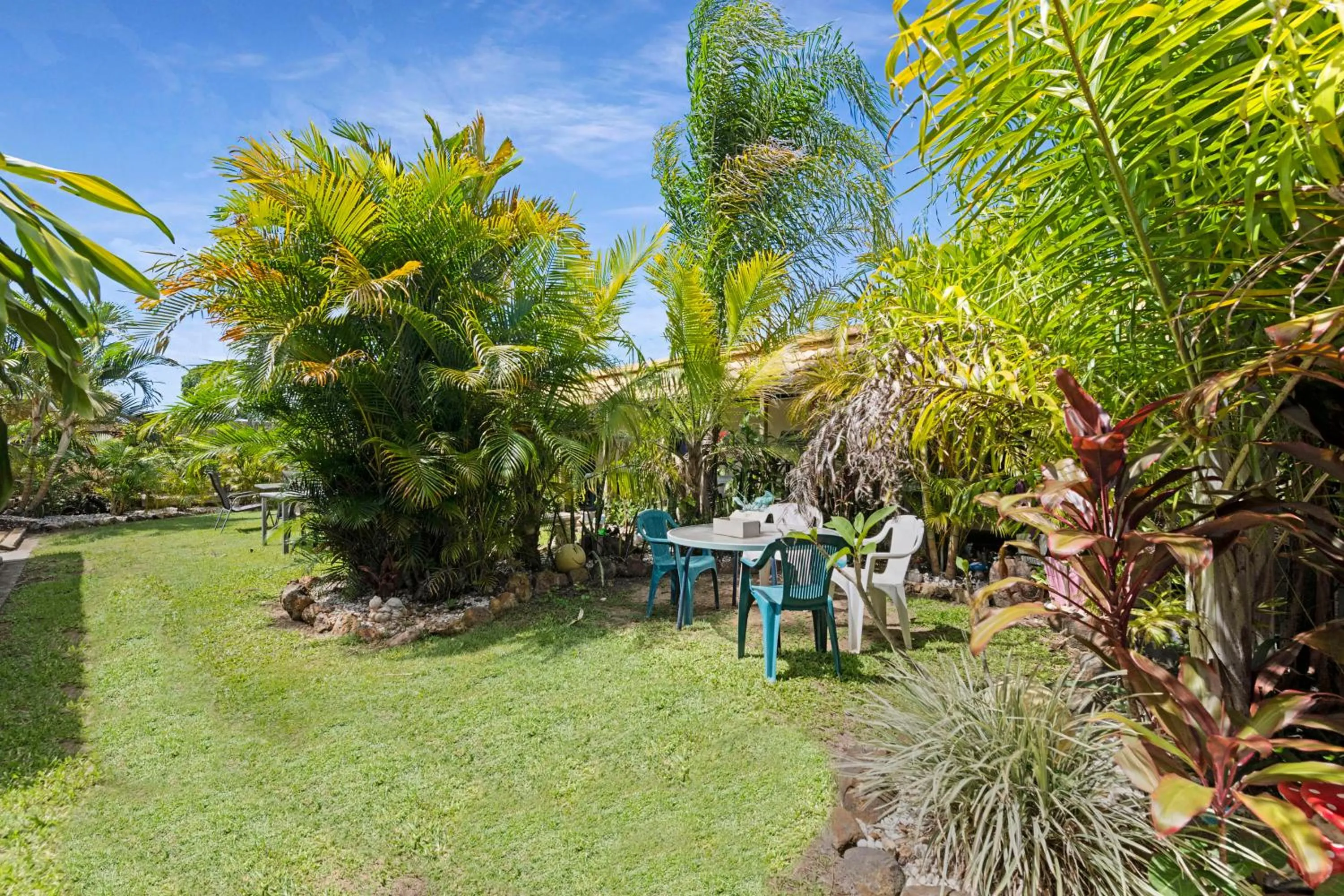 Garden in Bundaberg Coral Villa Motor Inn