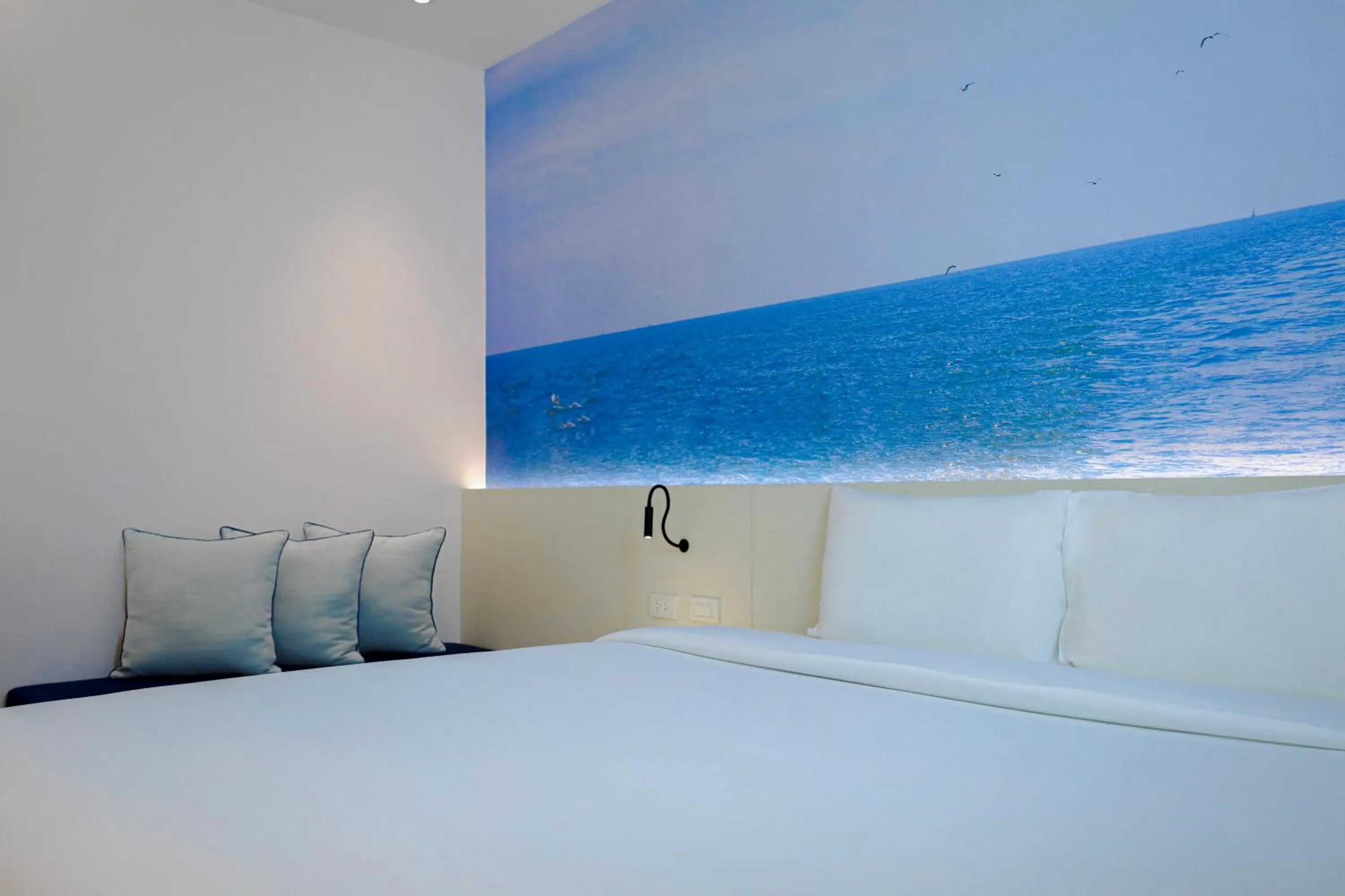 Bedroom, Bed in Amata Patong