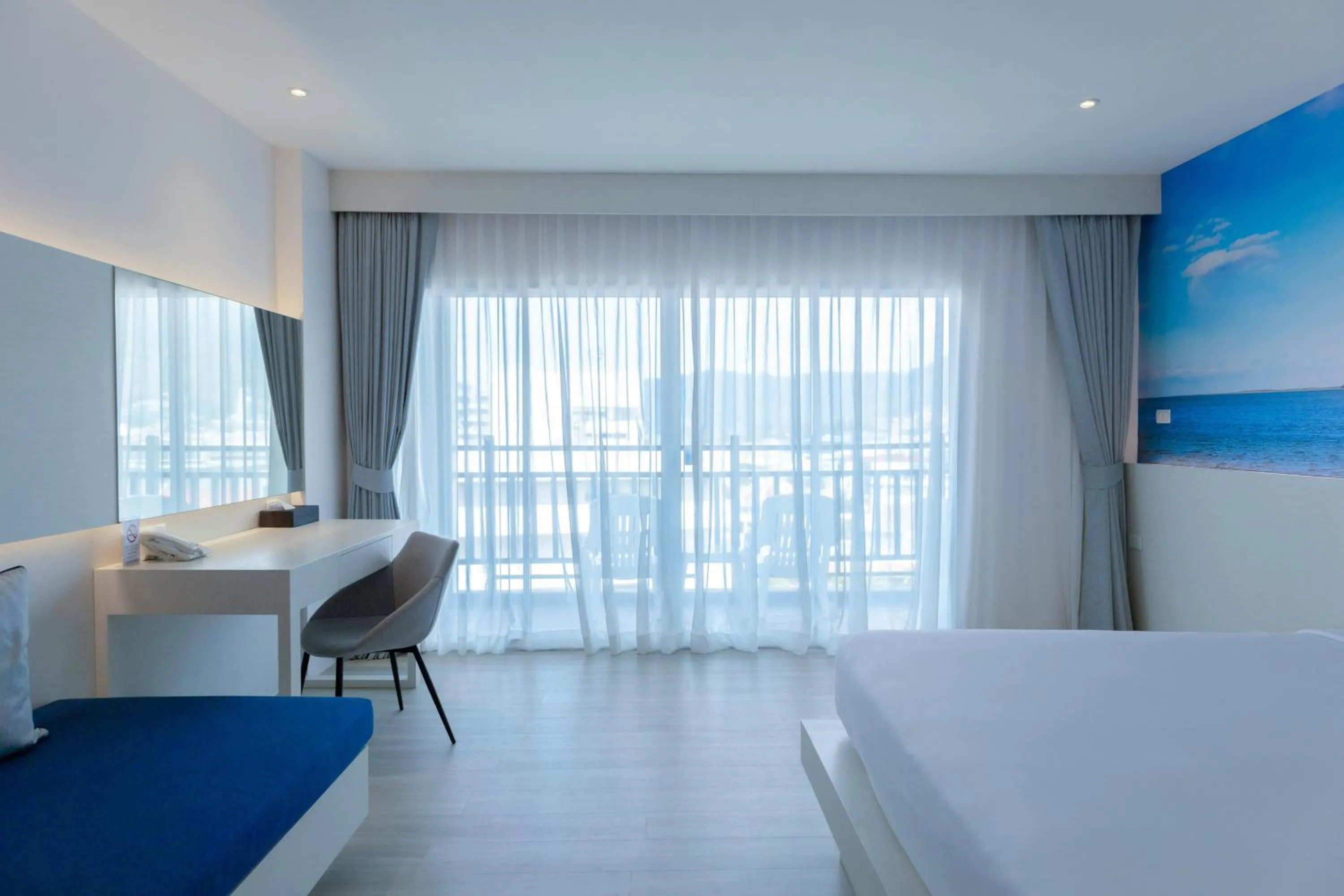 Bedroom, Bed in Amata Patong