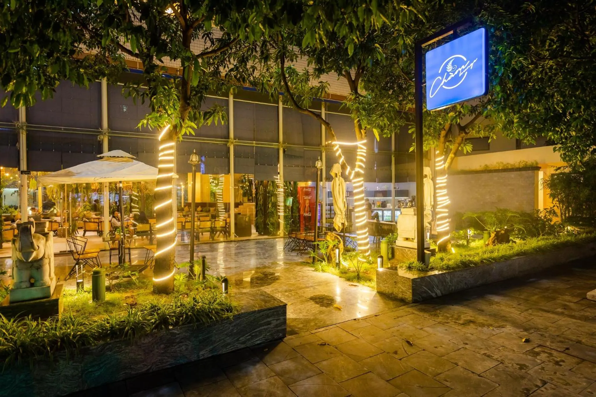 Night in Muong Thanh Grand Ha Long Hotel