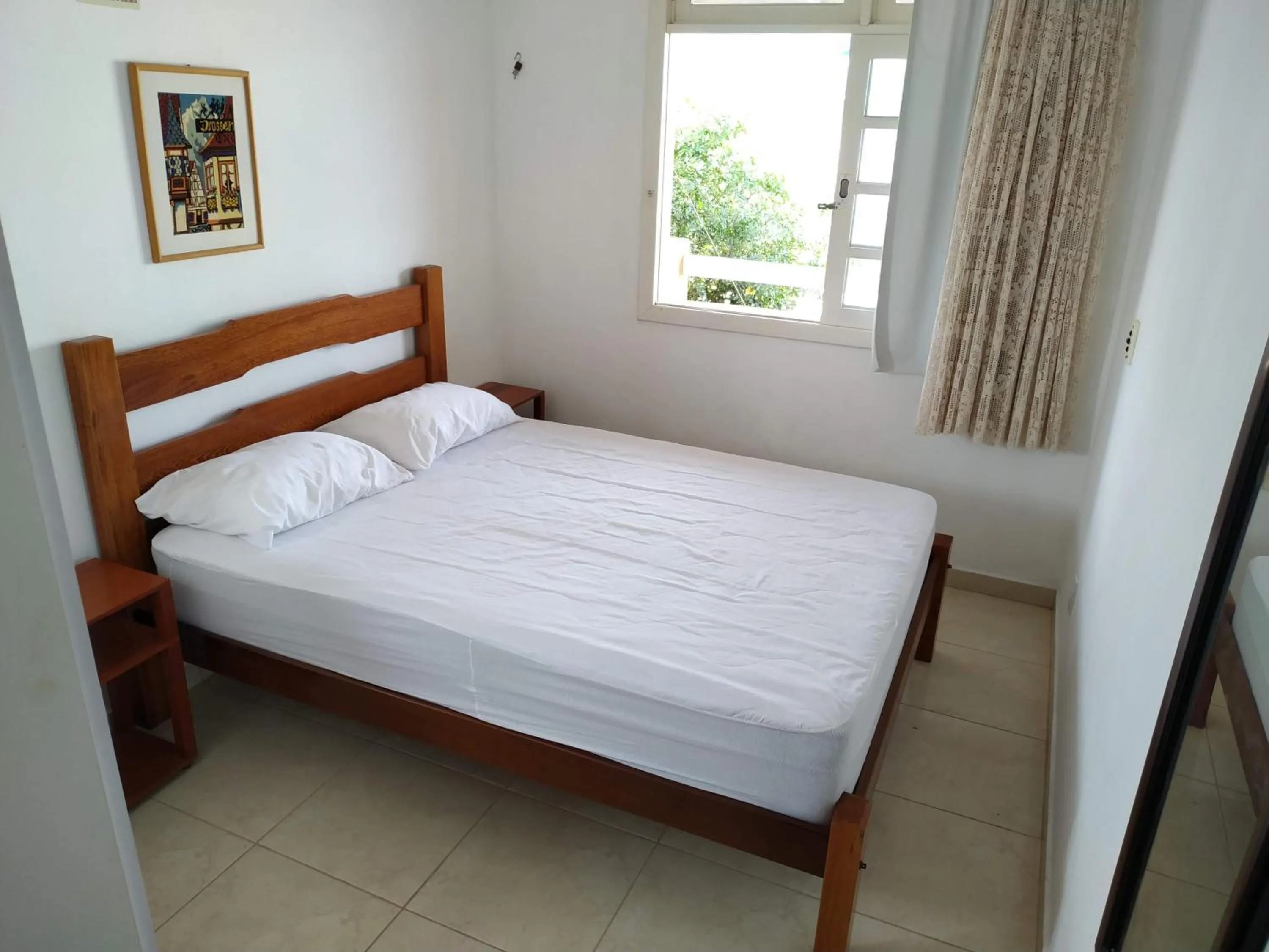 Bed in Residencial Praia Bombas