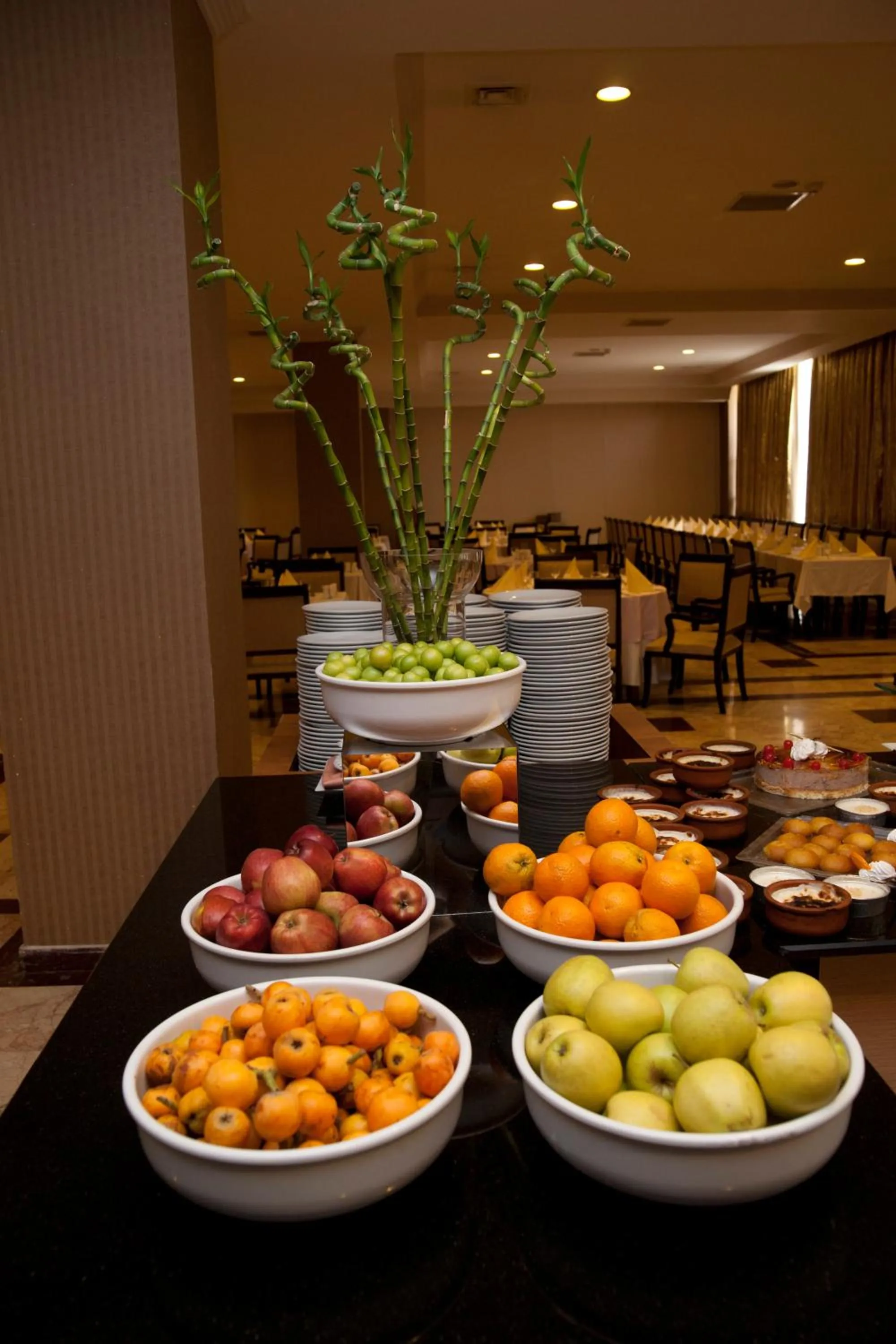 Restaurant/places to eat in Anadolu Hotels Esenboga Thermal