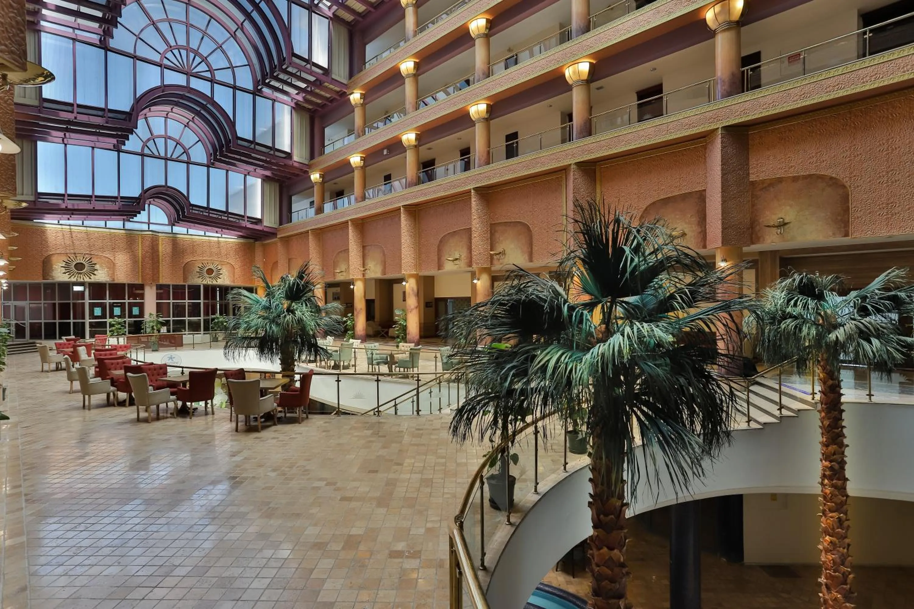 Restaurant/places to eat in Anadolu Hotels Esenboga Thermal