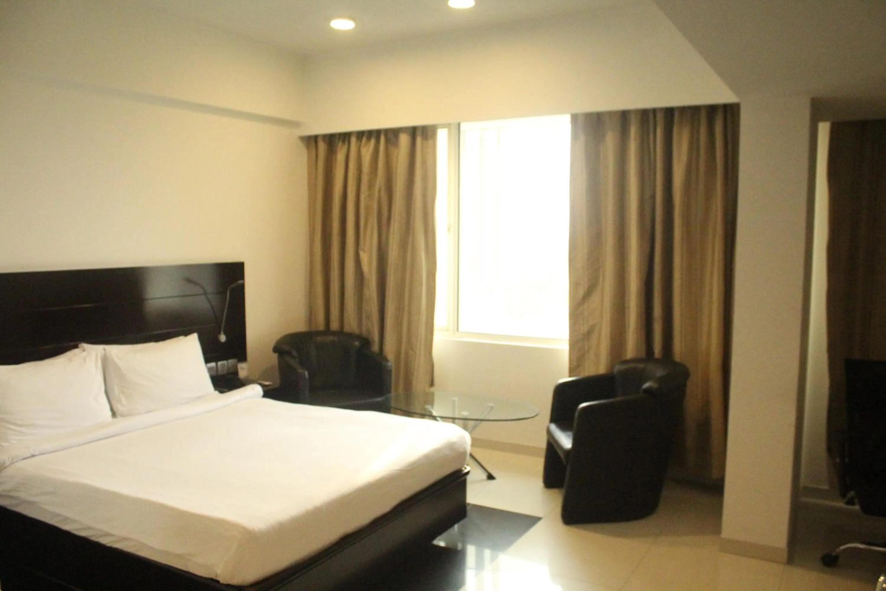 Bedroom, Bed in Keys Select by Lemon Tree Hotels, Ludhiana