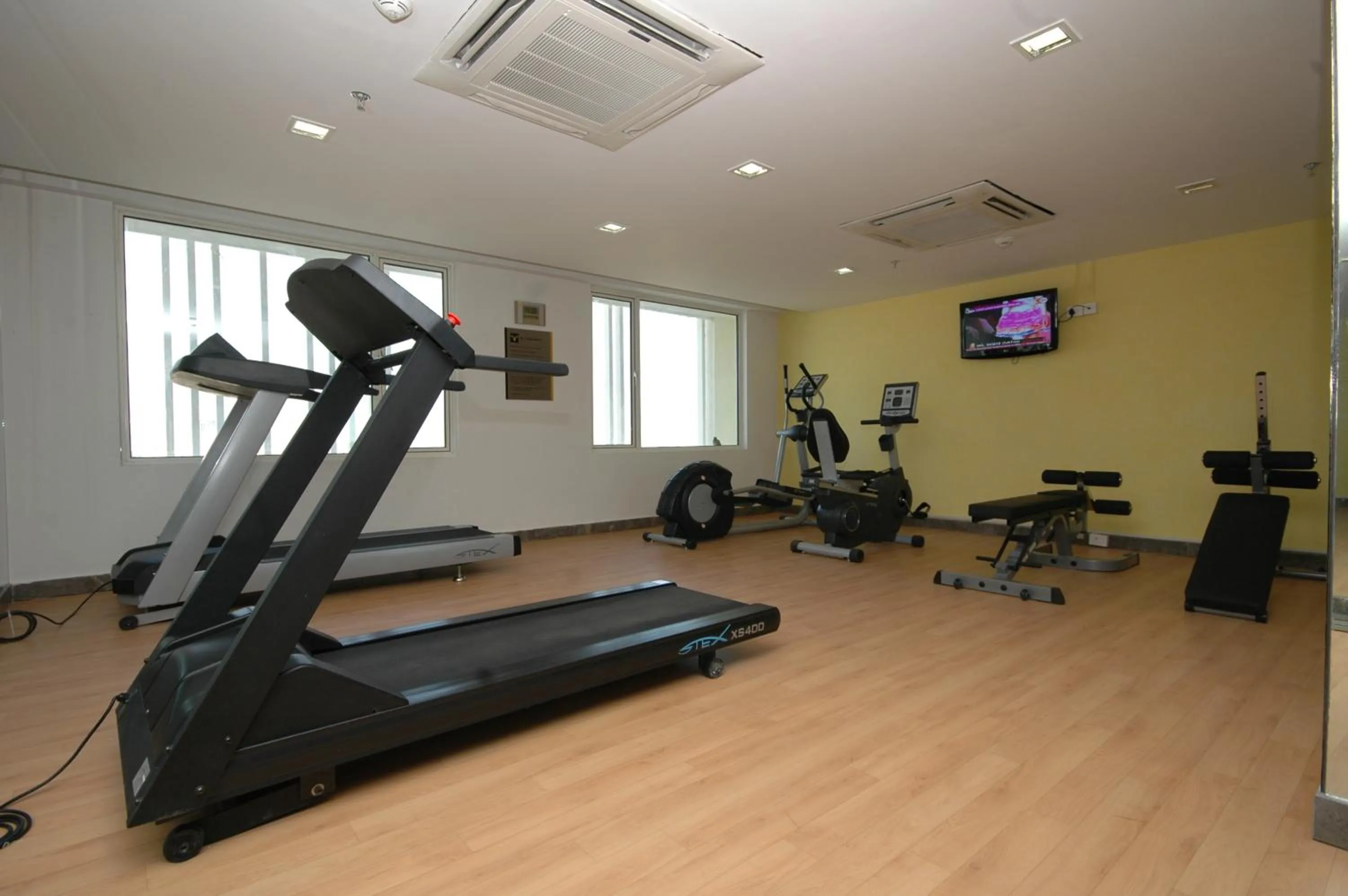 Fitness centre/facilities in Keys Select by Lemon Tree Hotels, Ludhiana