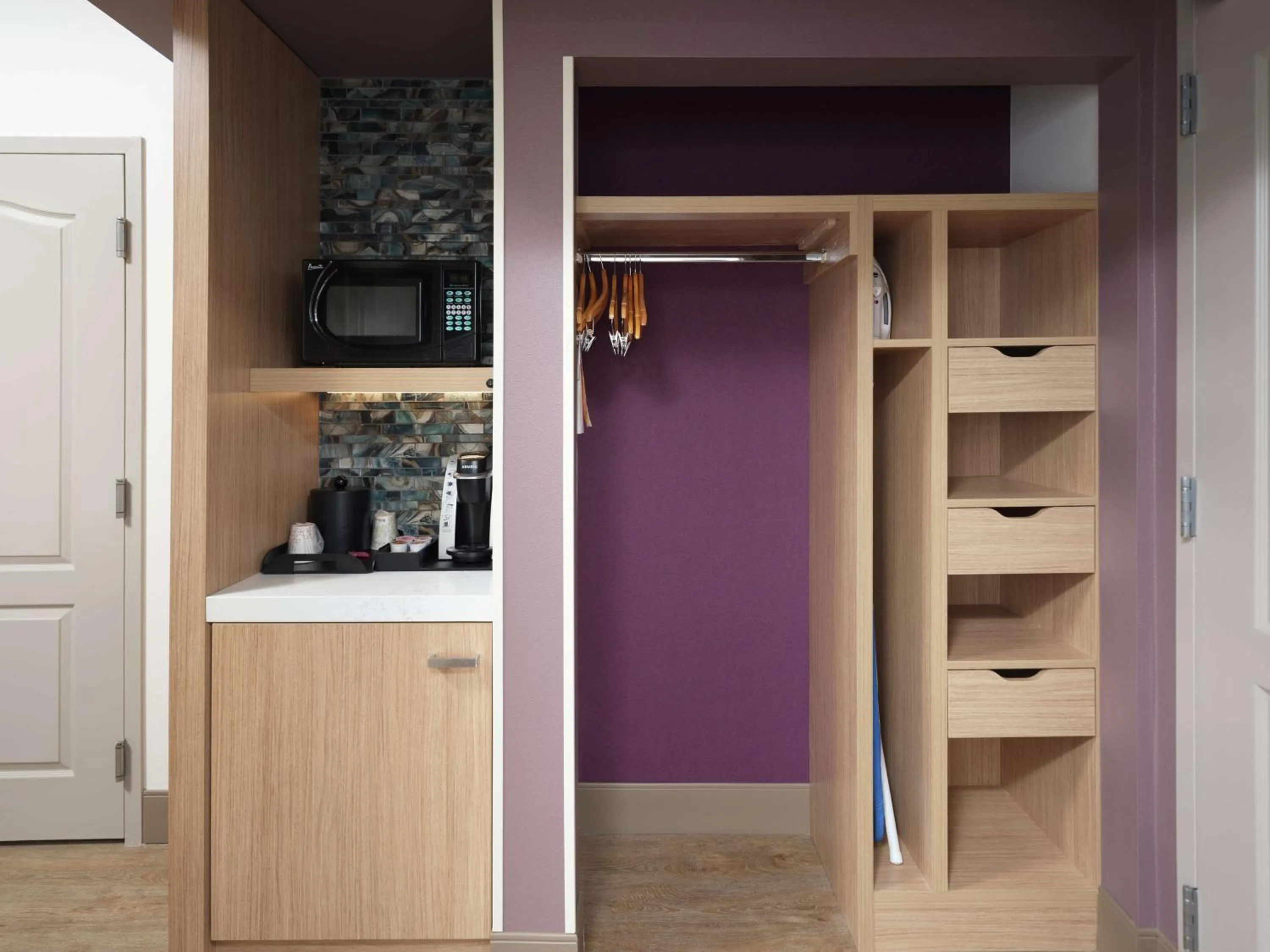 Bedroom in Hilton Garden Inn Atlanta NW/Kennesaw-Town Center