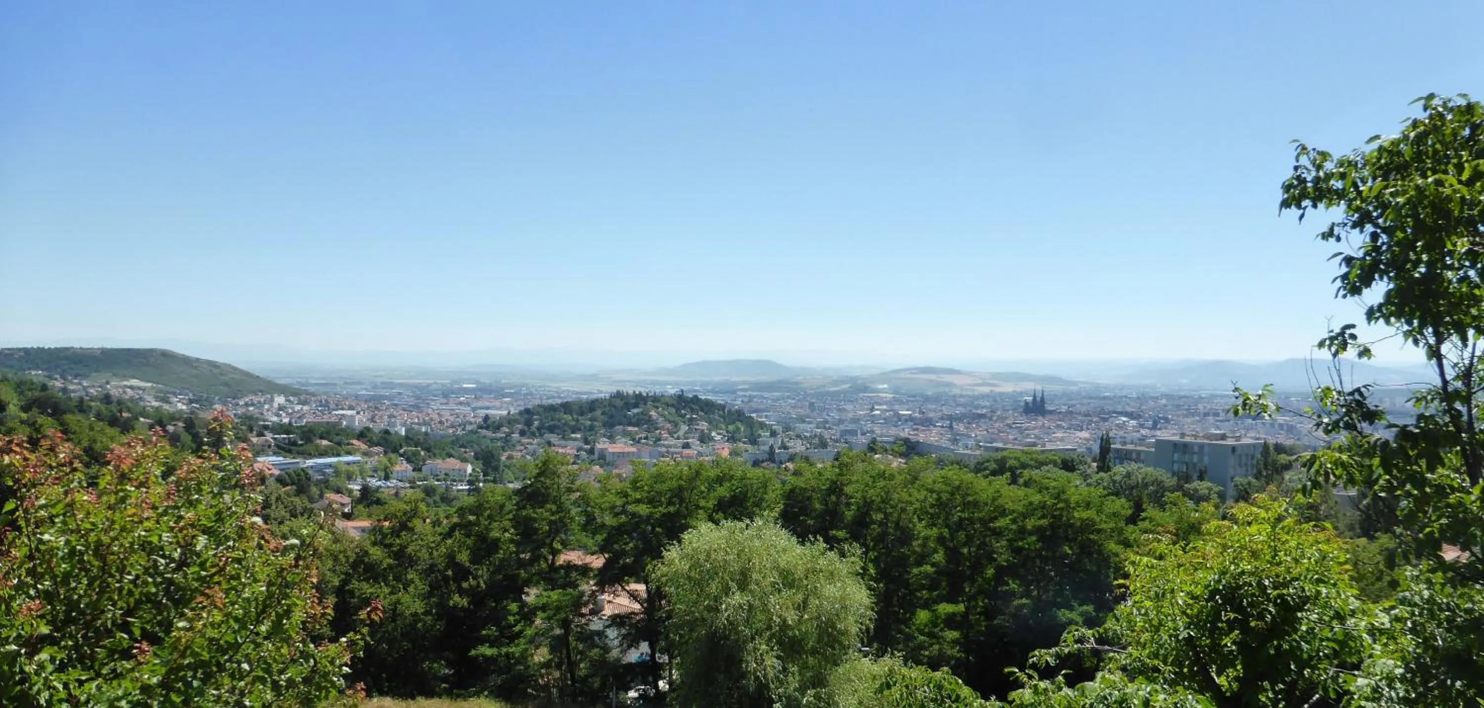 City view in Chambres d'hôtes Villa Volcano