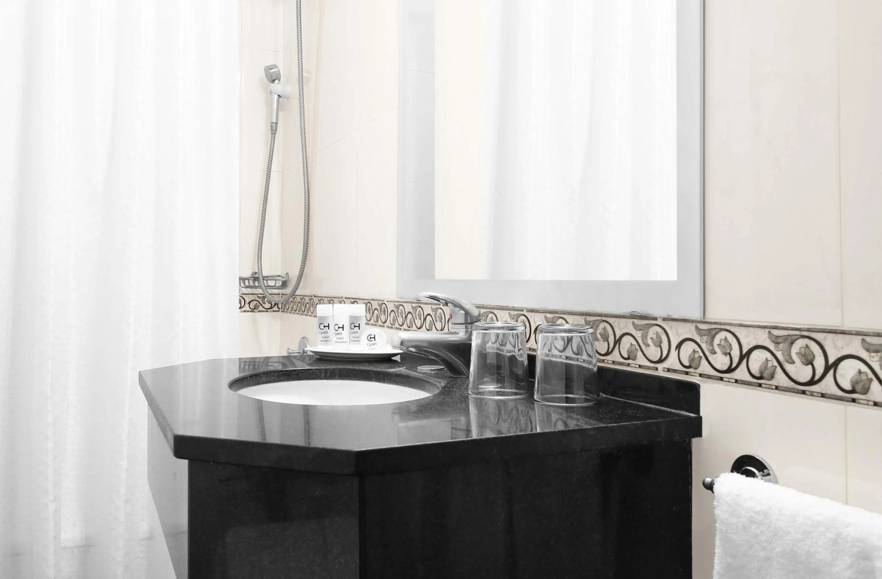 Cyan Hotel de Las Americas