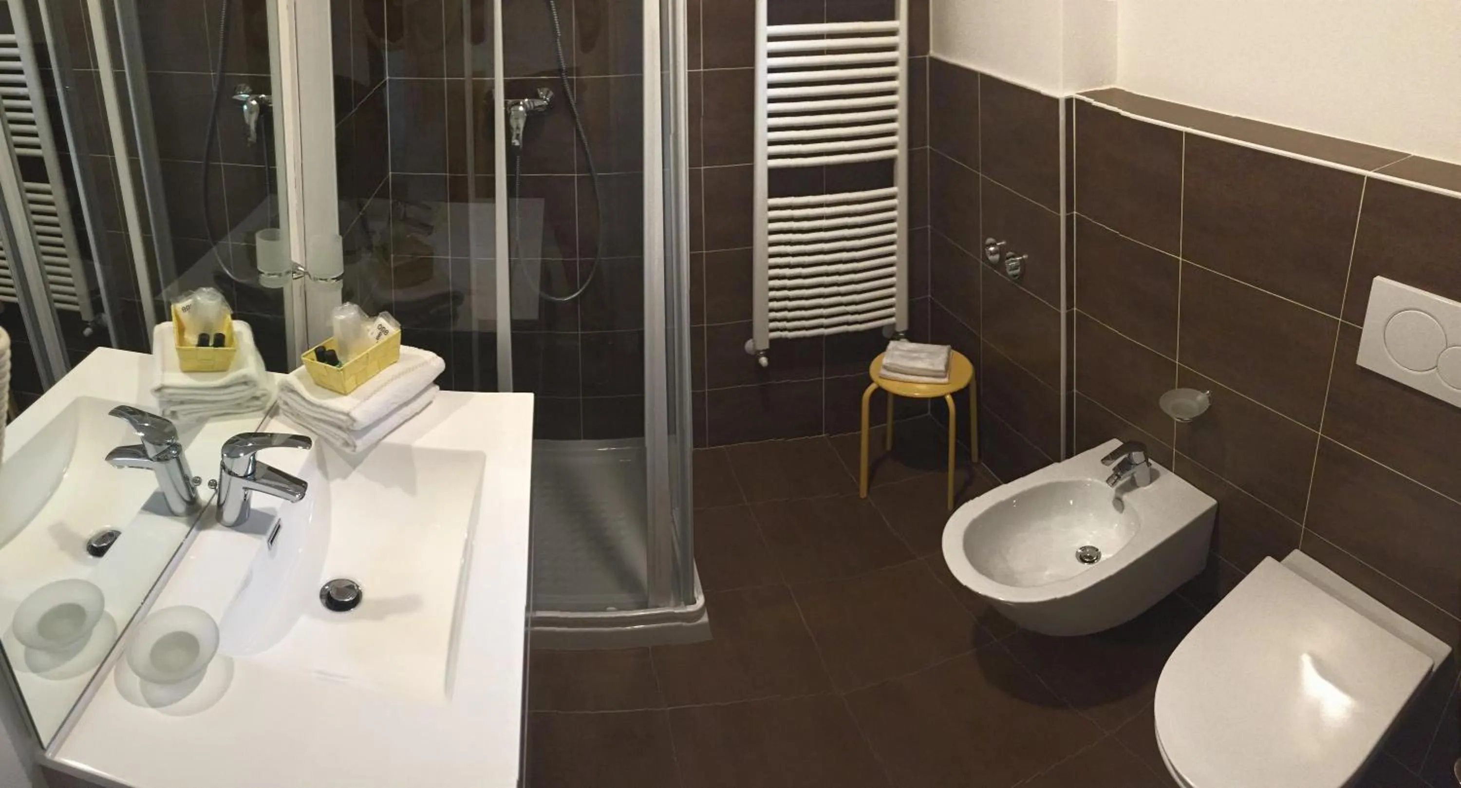 Bathroom in Hotel Trieste