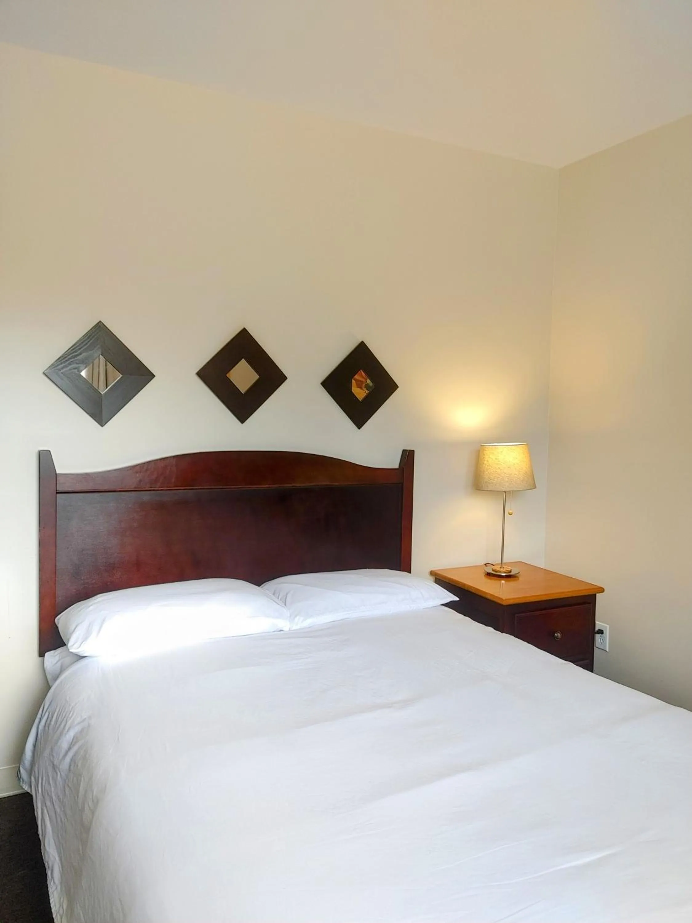 Bed in Hotel Le Must