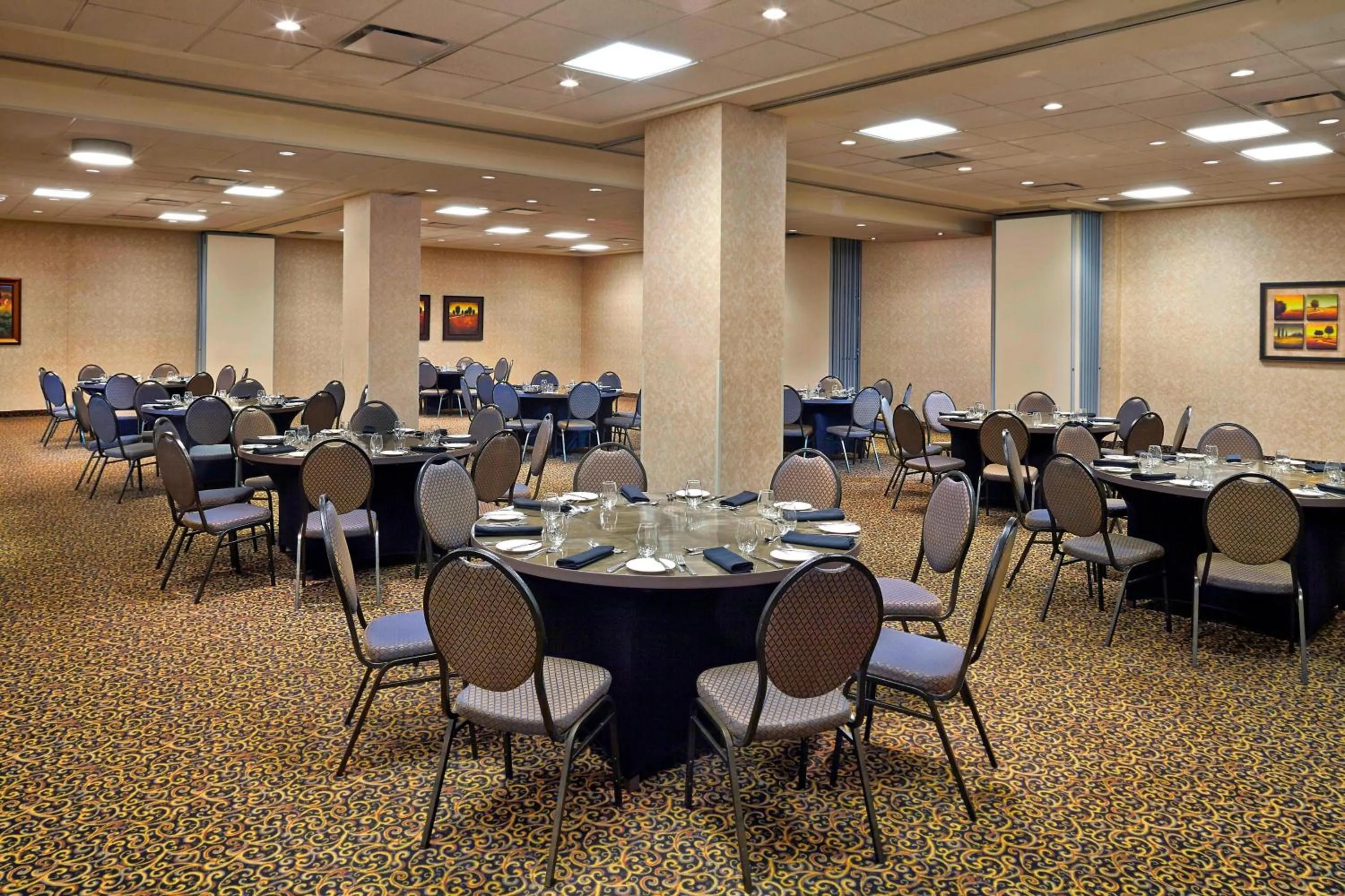 Meeting/conference room in Four Points by Sheraton Moncton