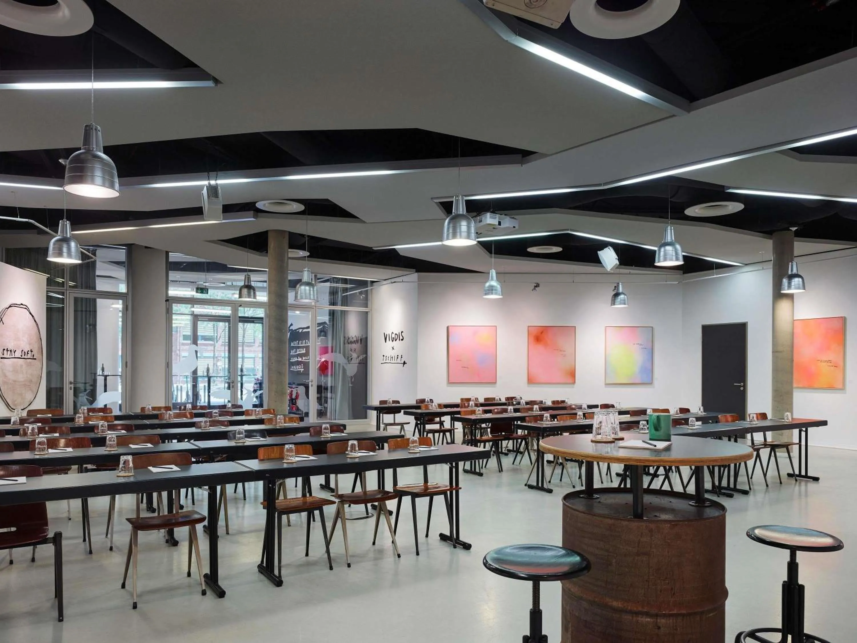 Meeting/conference room in 25hours Hotel Hamburg HafenCity