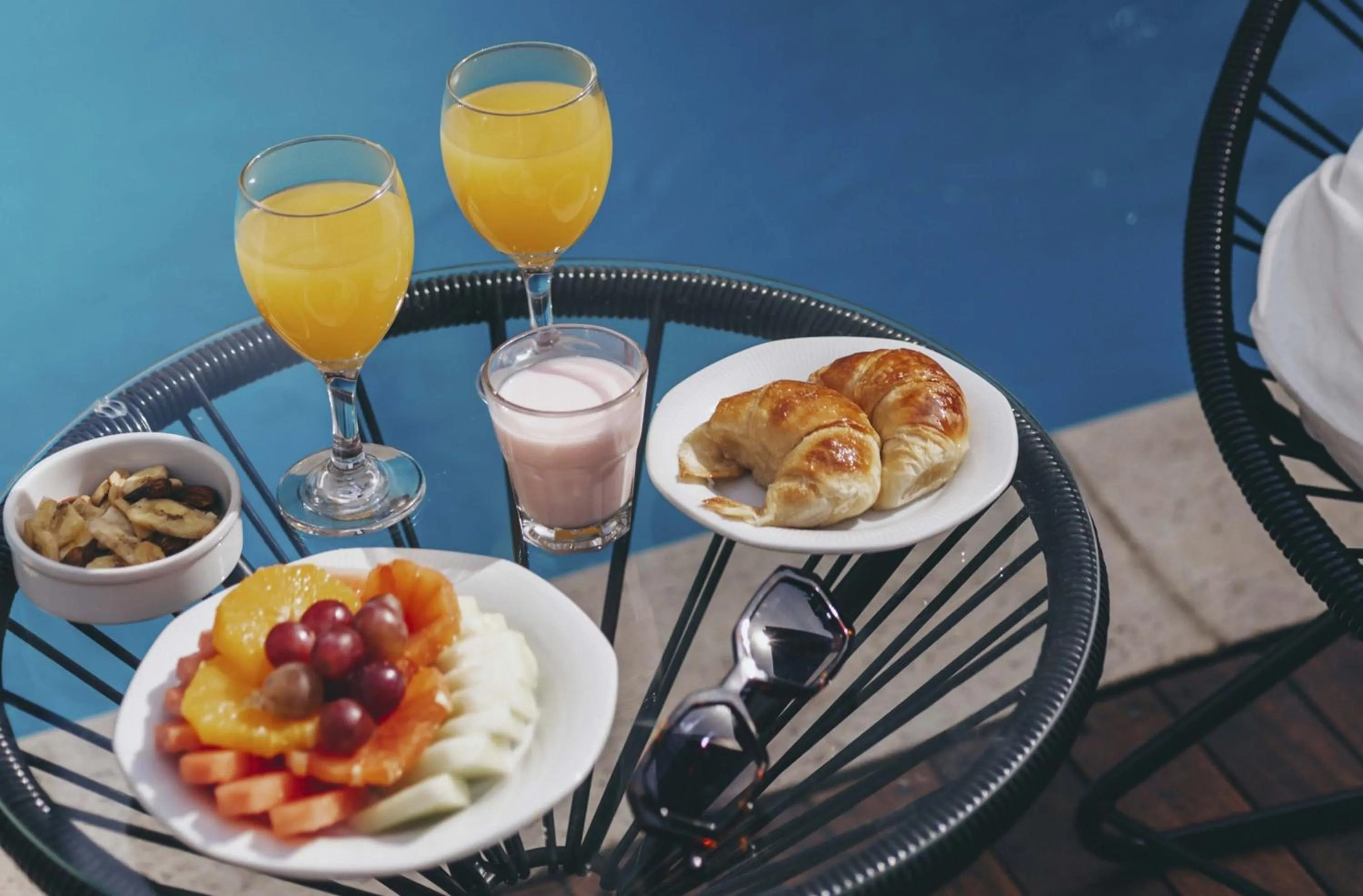 Food and drinks in Cyan Américas Towers Hotel