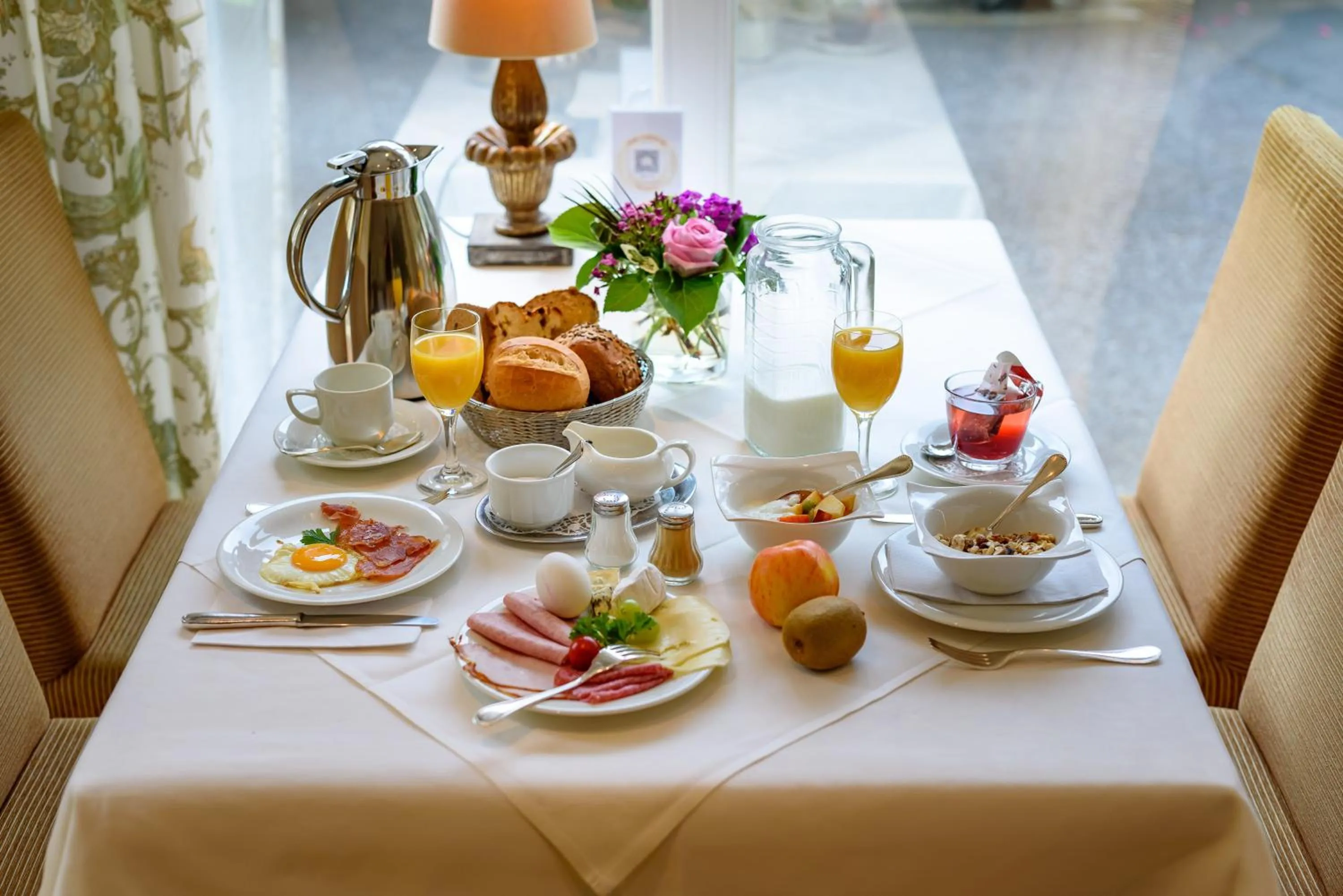 Coffee/tea facilities in Hotel Alt Vellern