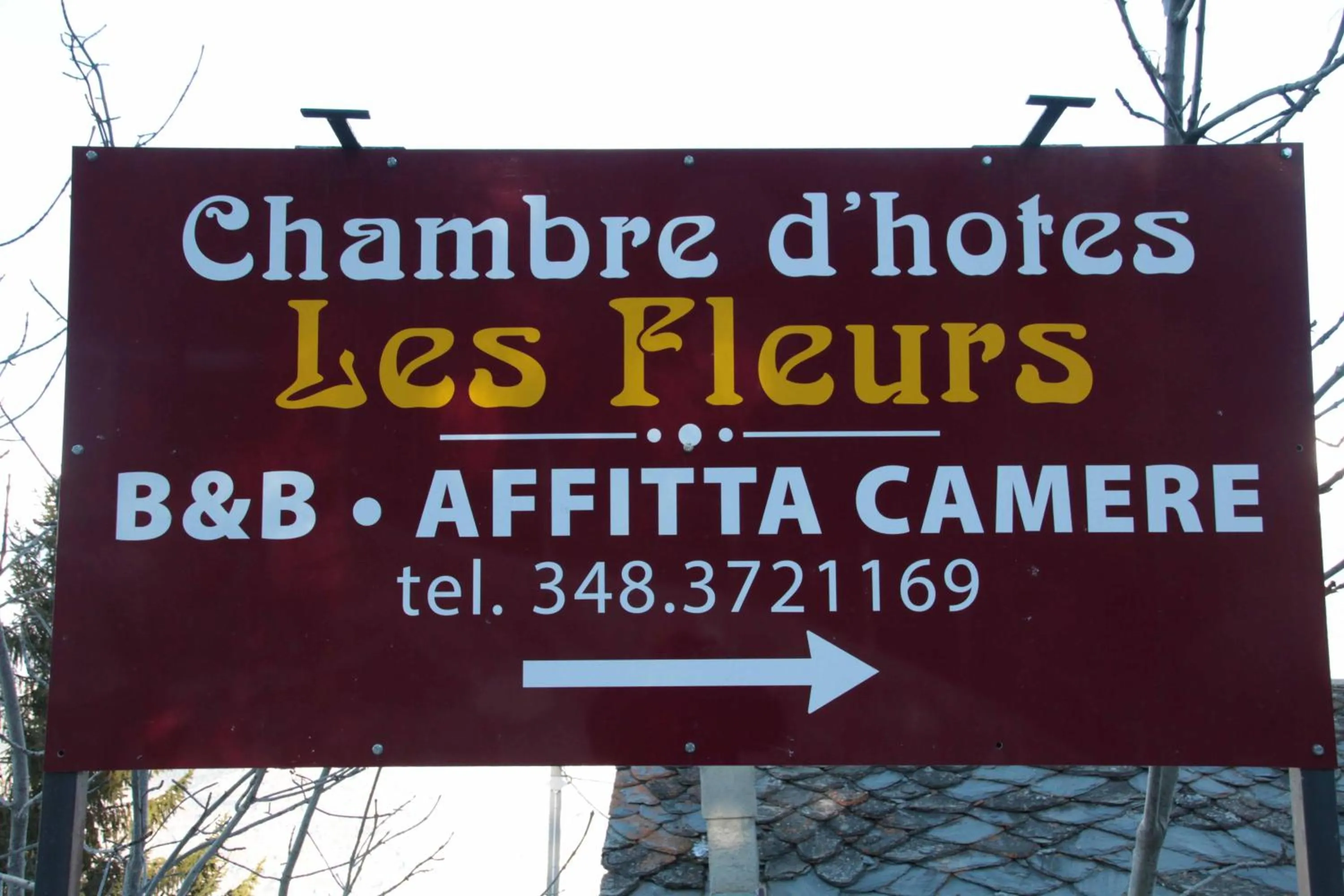 Property logo or sign in Chambres D'Hotes Les Fleurs