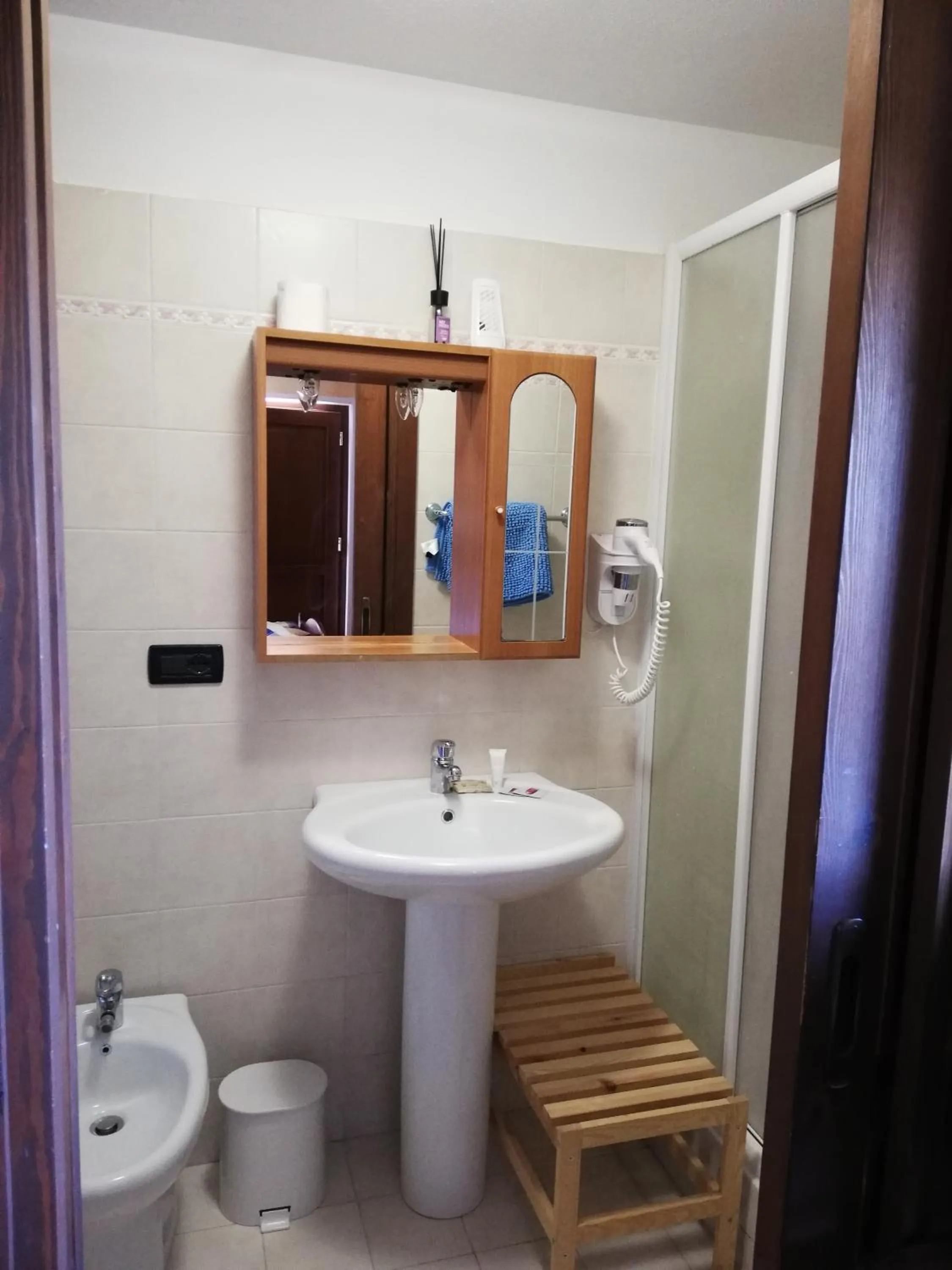 Bathroom in Chambres D'Hotes Les Fleurs