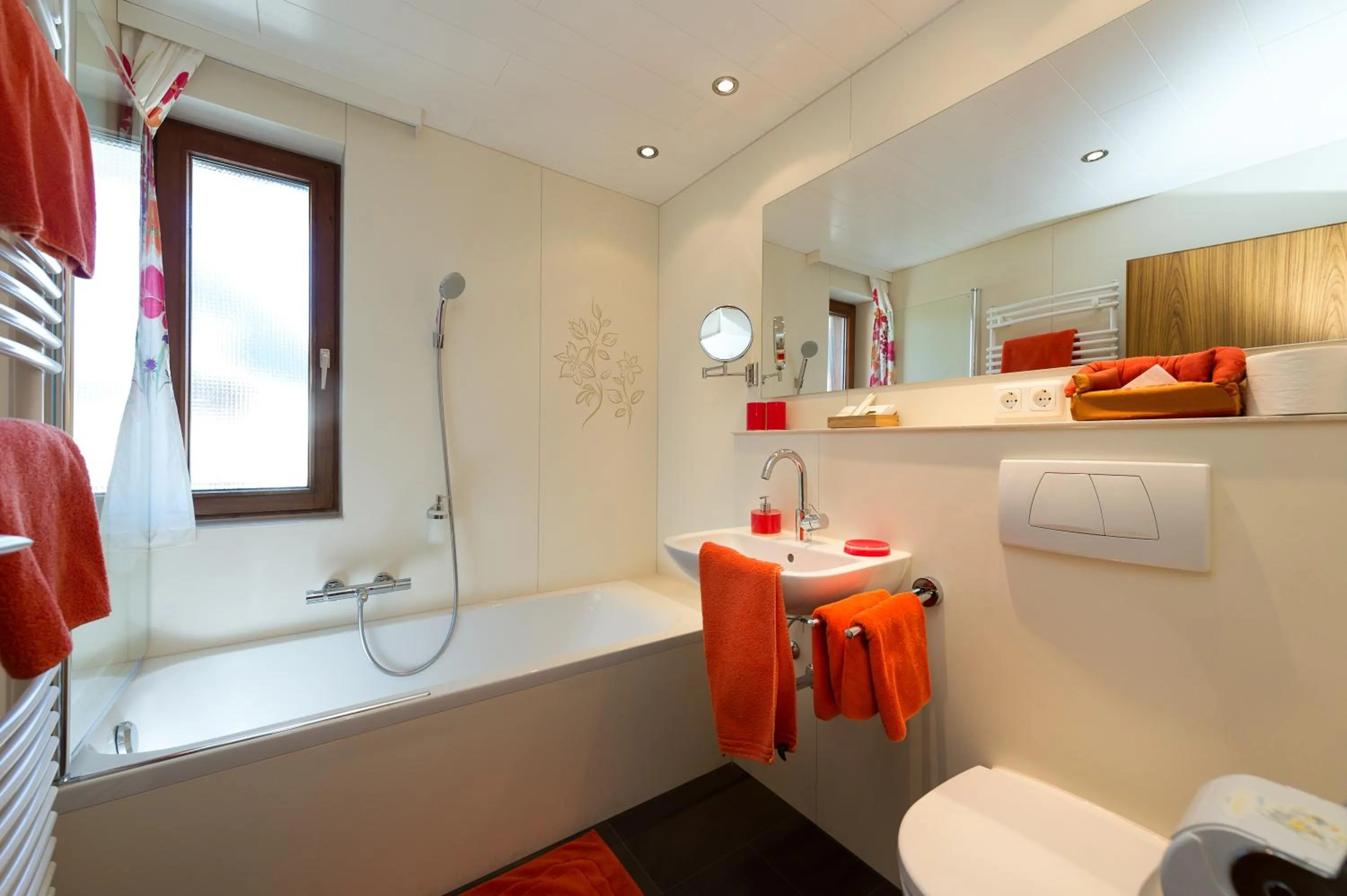 Bathroom in Gasthaus & Pension Alphorn