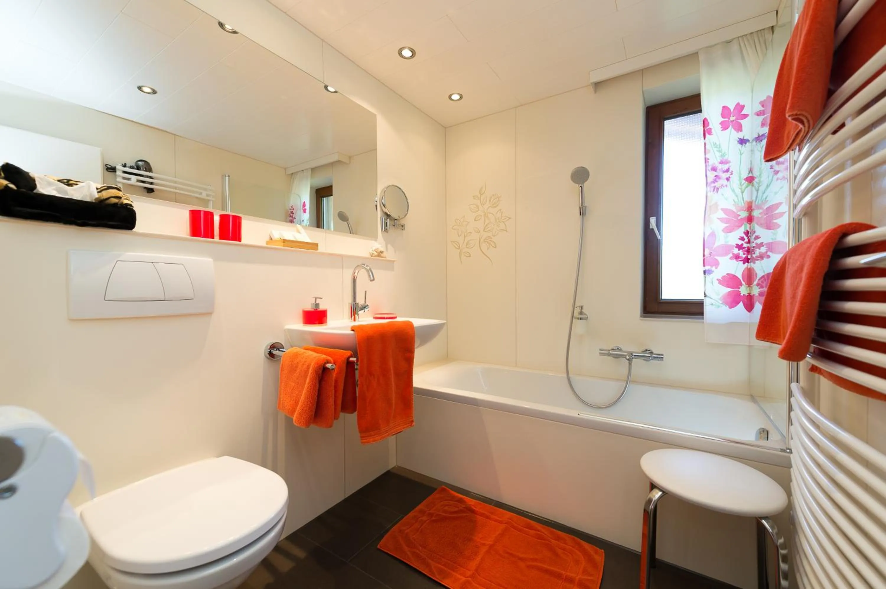 Bathroom in Gasthaus & Pension Alphorn