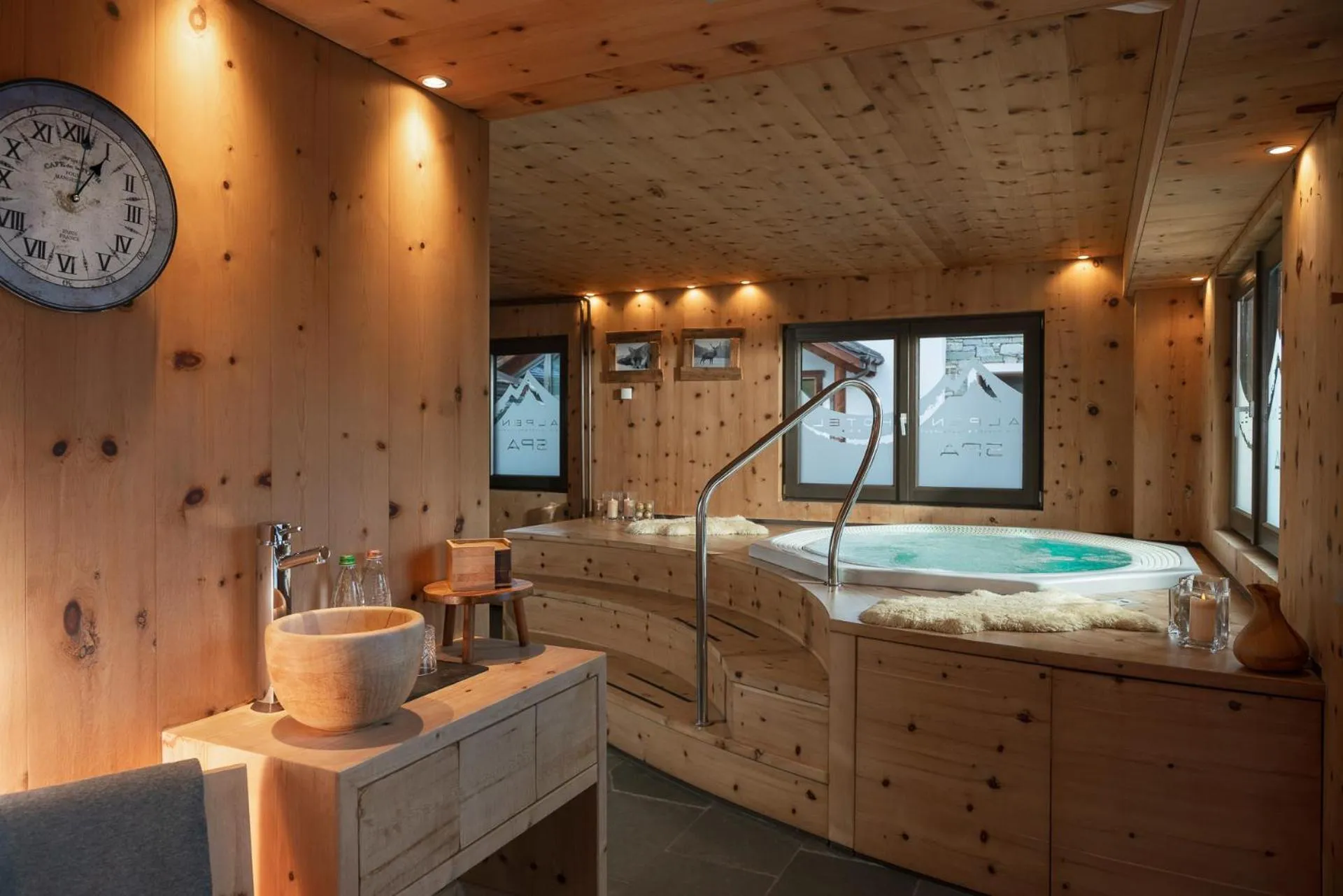 Spa and wellness centre/facilities in Alpen Hotel Chalet